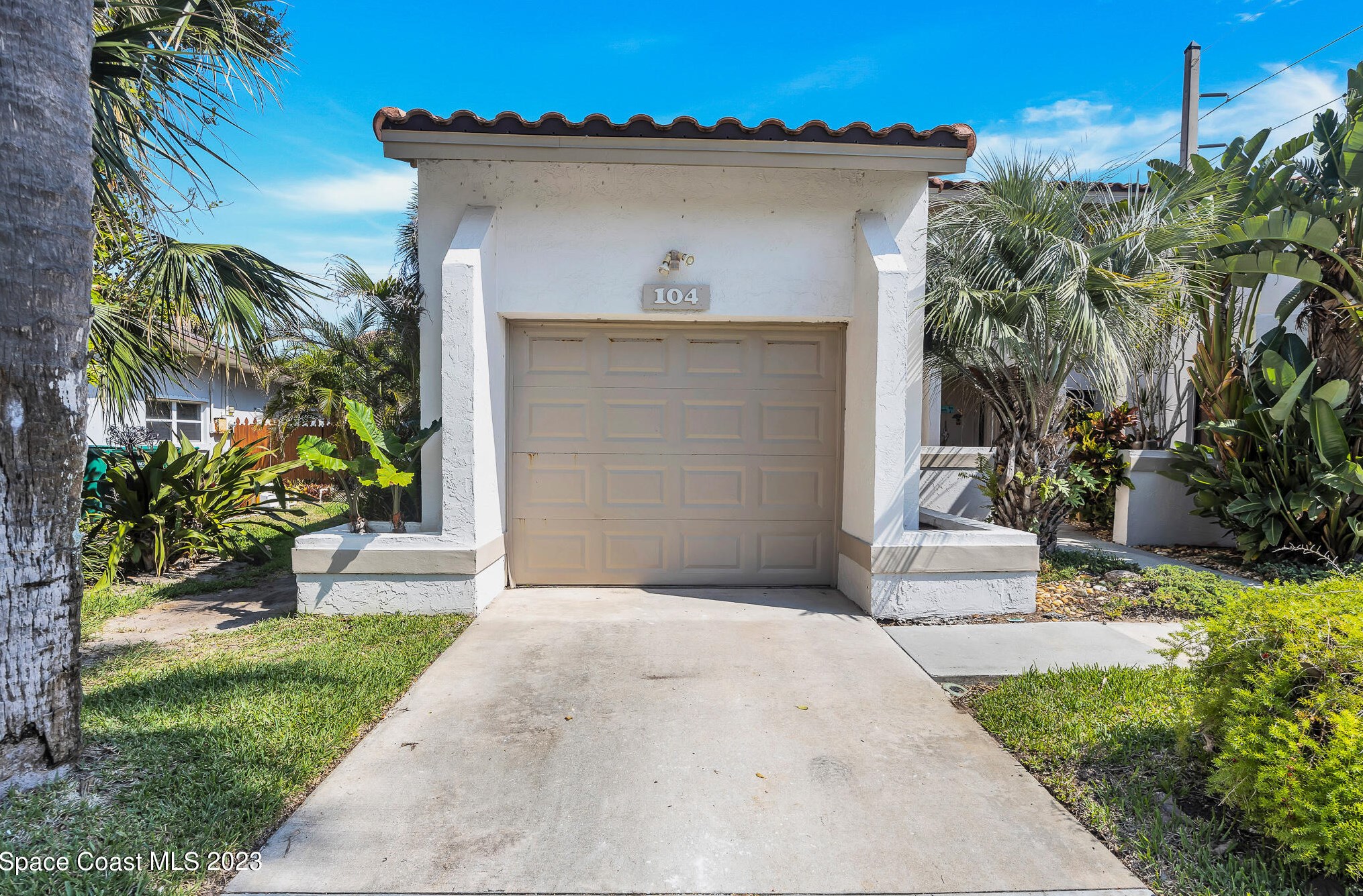 104 12th Ave, Melbourne FL  32903-3249 exterior