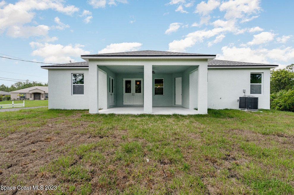130 Norgrove St, Melbourne, FL 32909-8380