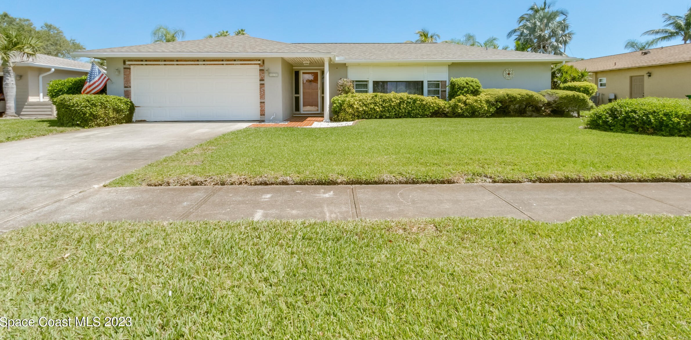 420 Kingston Rd, Melbourne, FL 32937-3417