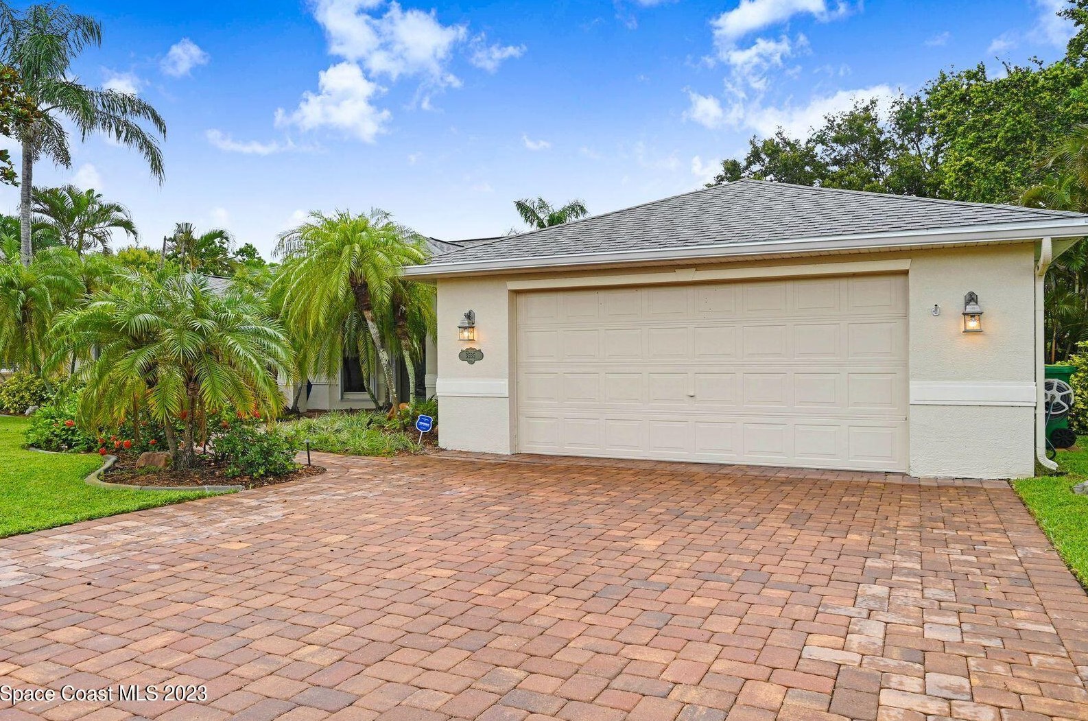 3535 Savannahs Trl, Merritt Island FL  32953-8625 exterior