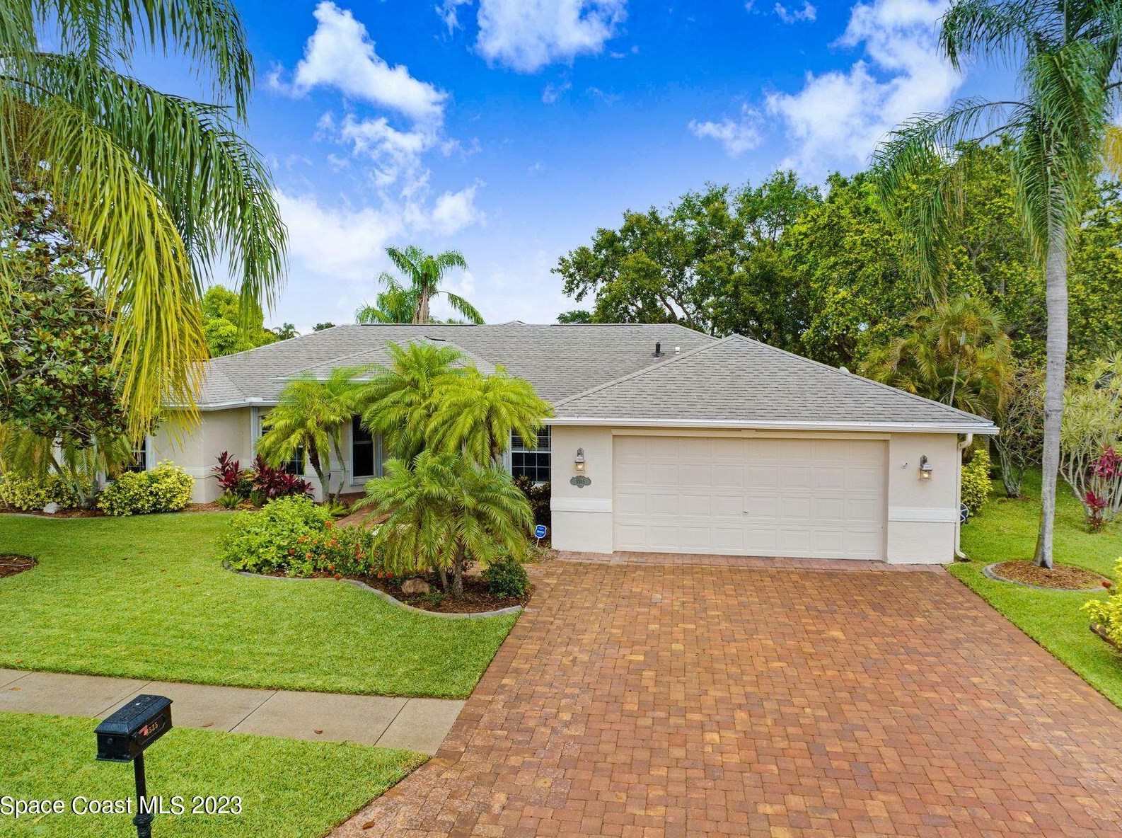 3535 Savannahs Trl, Merritt Island FL  32953-8625 exterior