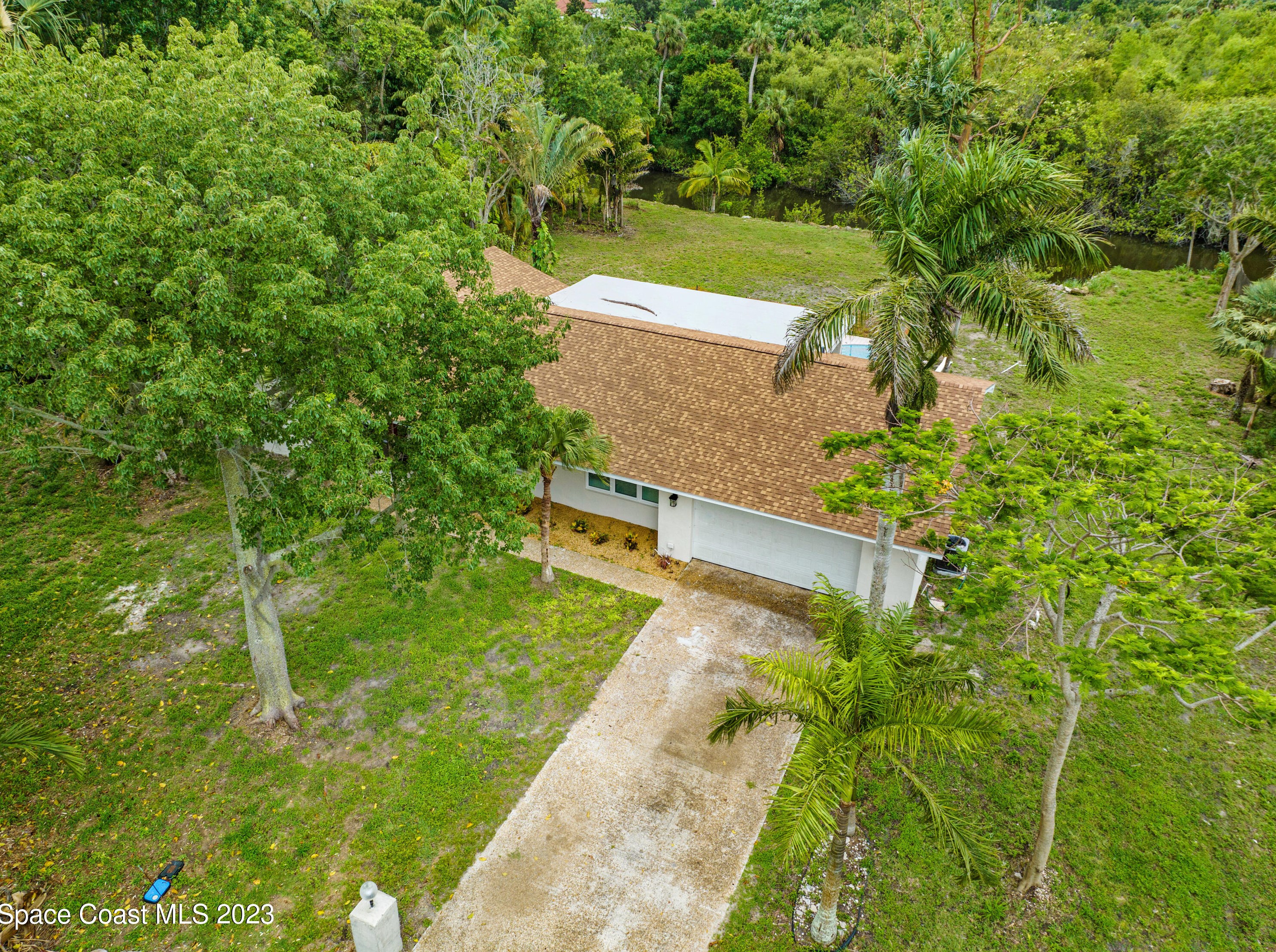 925 Meadow Lark Ln, Merritt Island FL  32953-7854 exterior