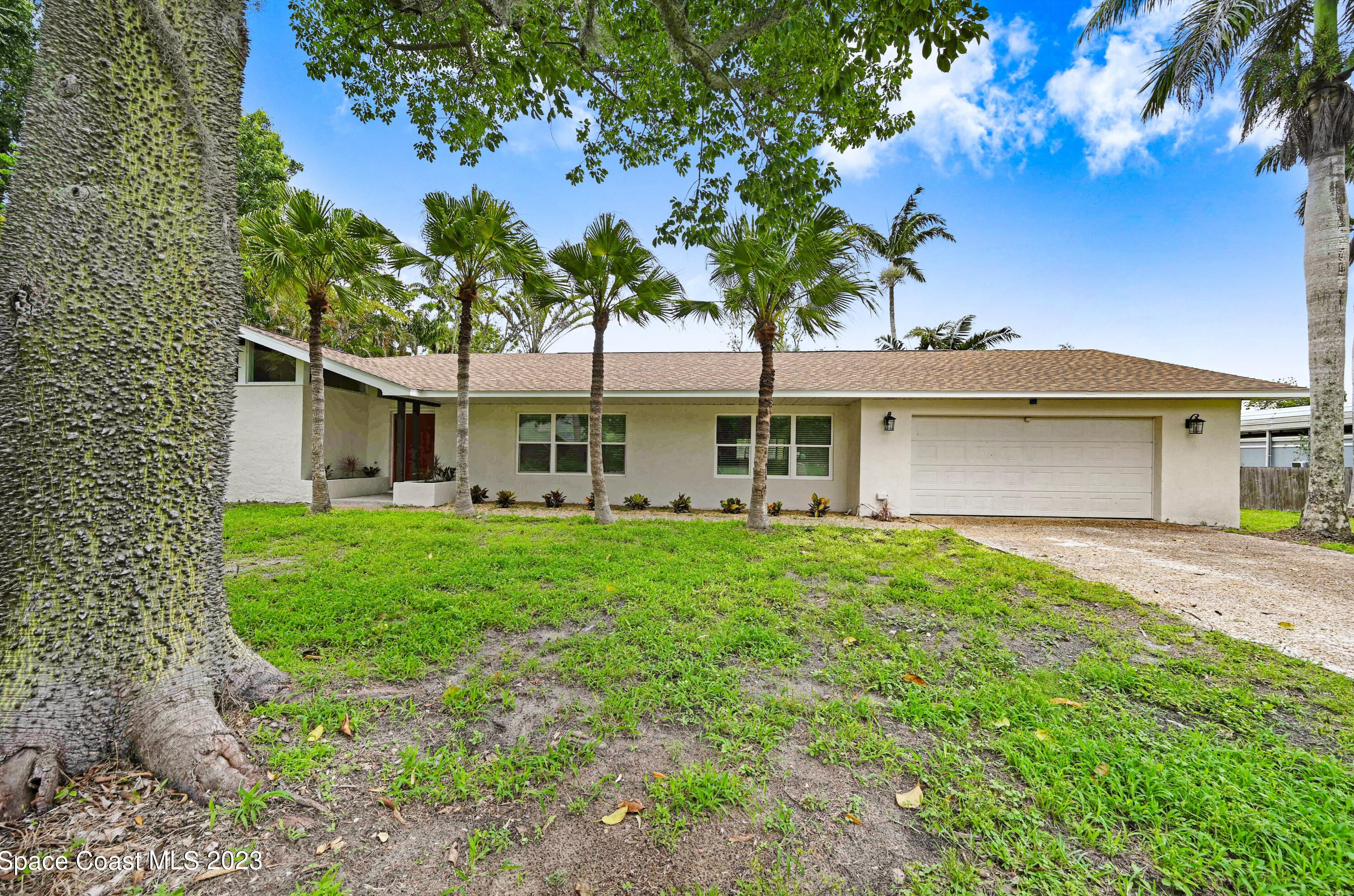 925 Meadow Lark Ln, Merritt Island FL  32953-7854 exterior