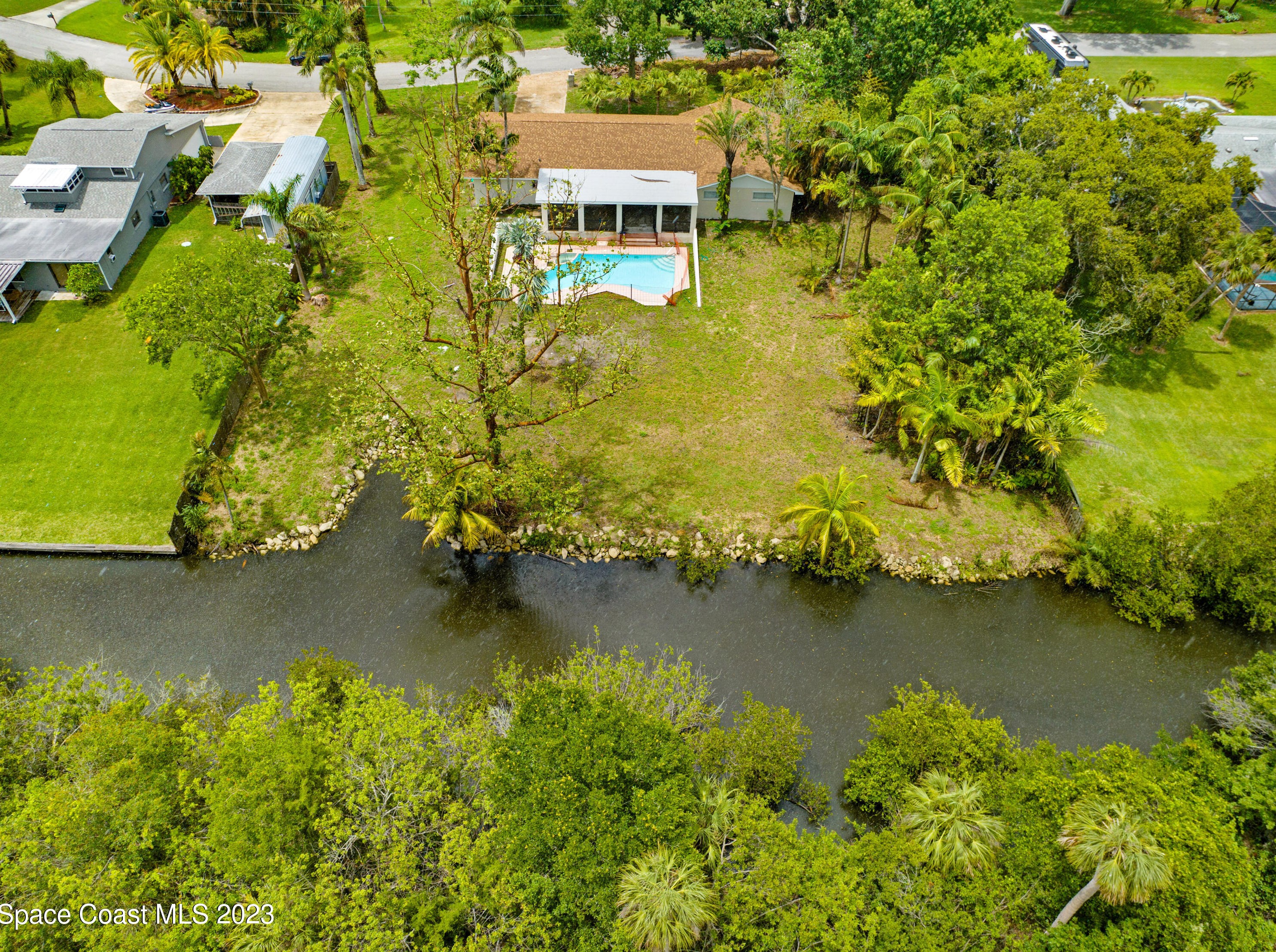 925 Meadow Lark Ln, Merritt Island FL  32953-7854 exterior