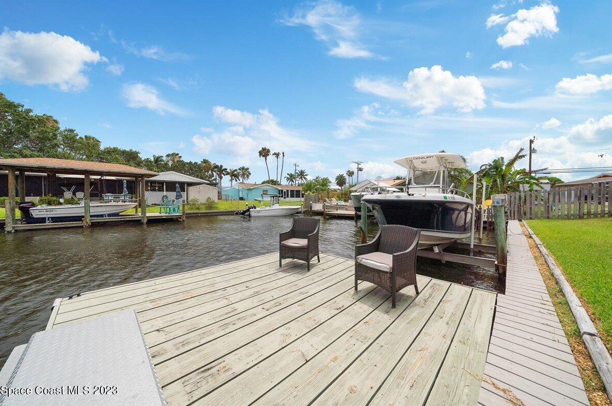 1625 Larchmont Ct, Merritt Island FL 32952-5668 exterior