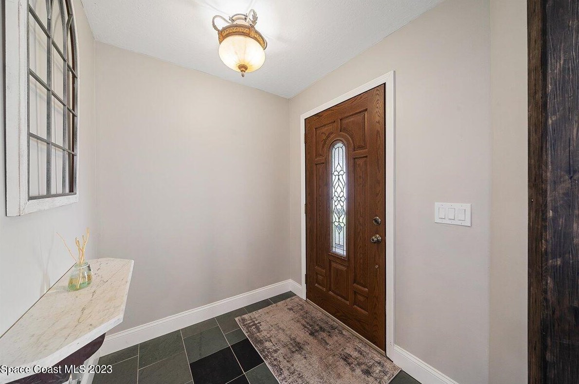 1625 Larchmont Ct, Merritt Island FL 32952-5668 exterior