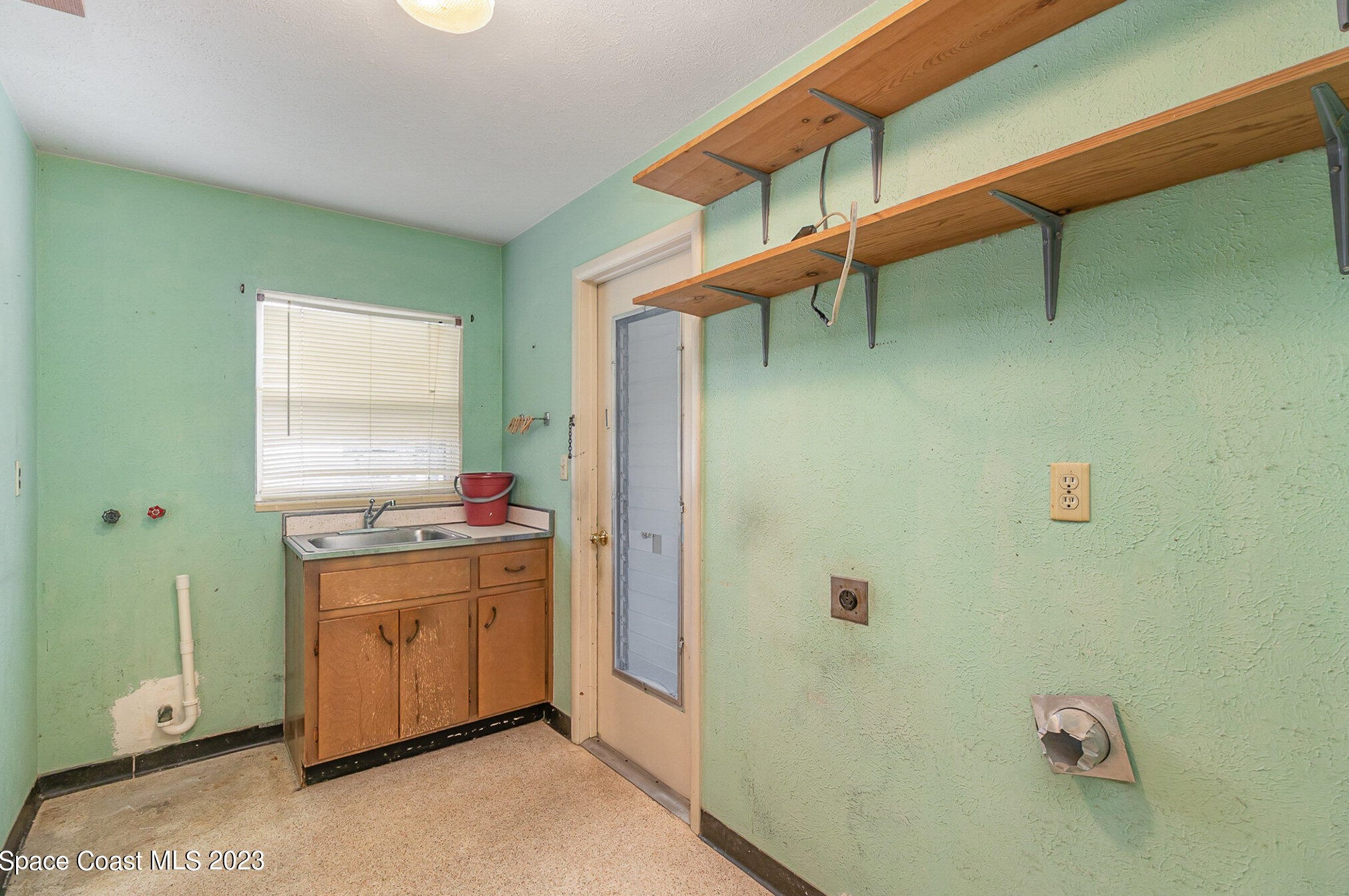 309 Norwood Ave, Melbourne FL  32937-3156 exterior