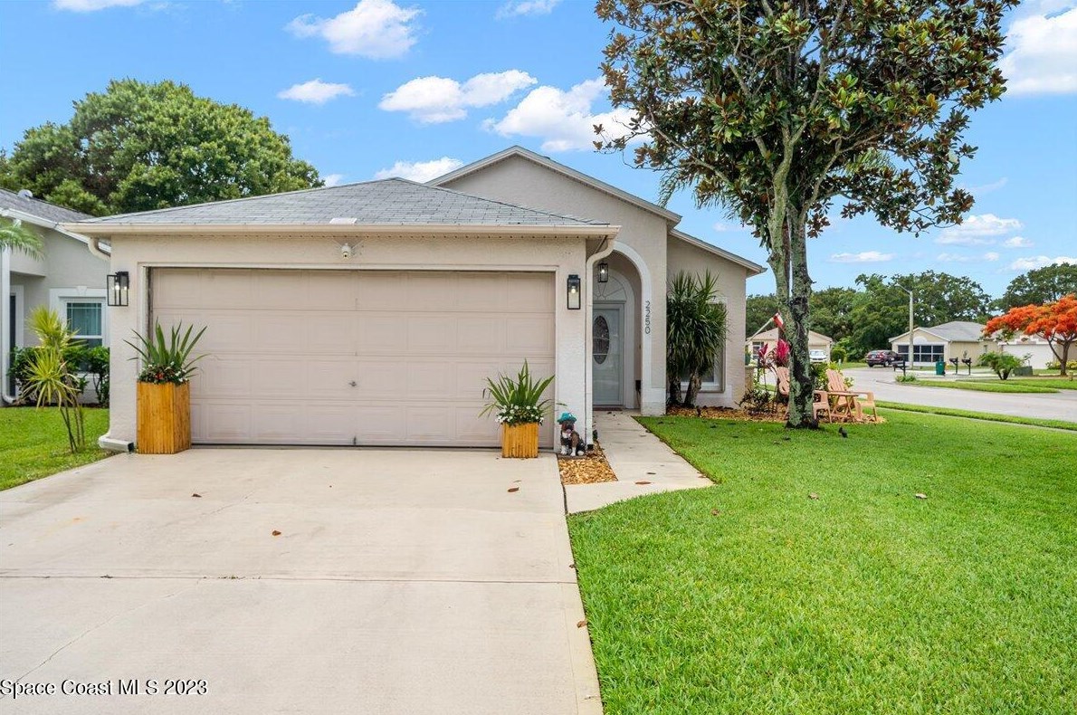 2250 Twilight Cir, Melbourne, FL 32935-1461