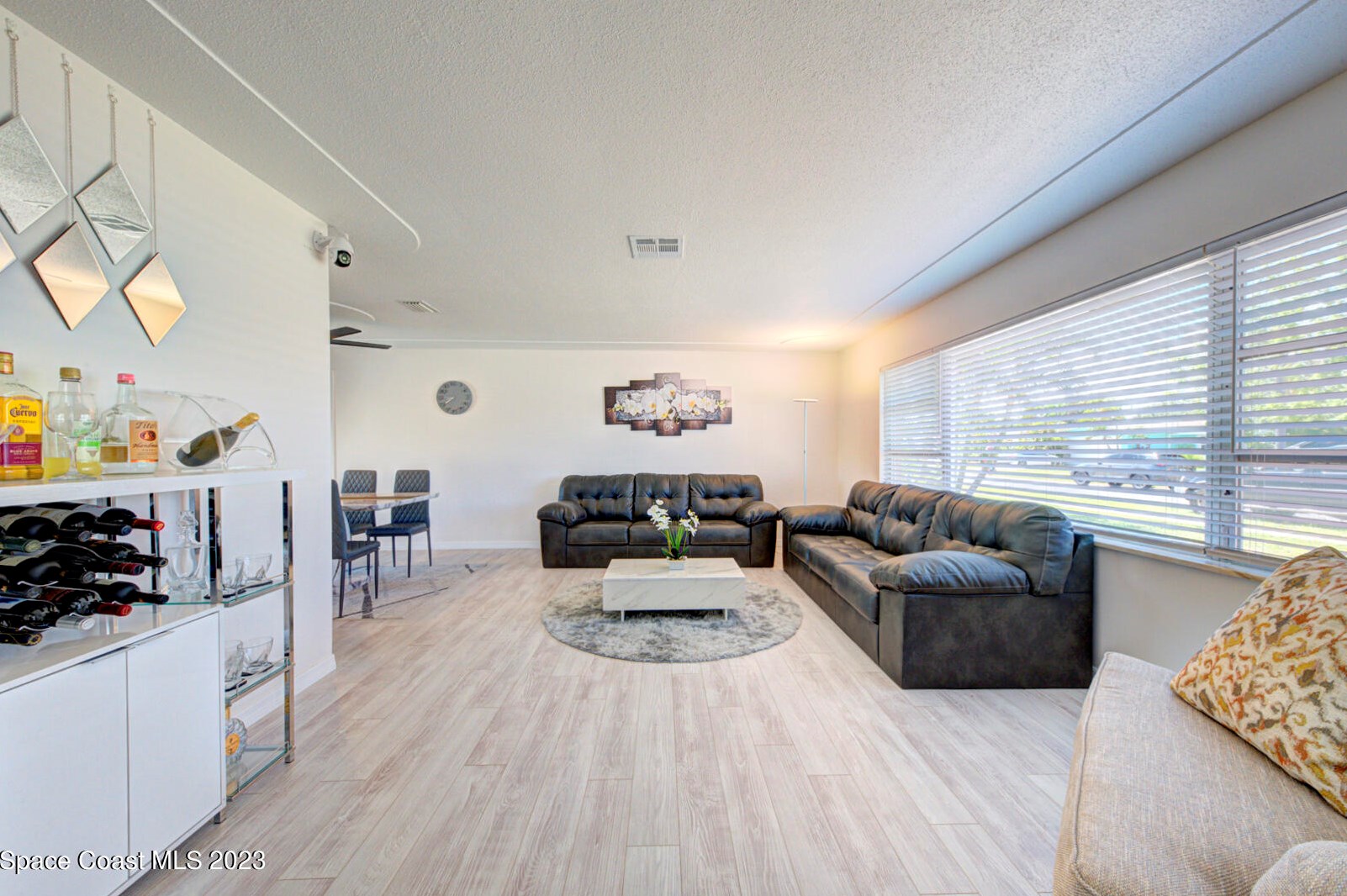 1505 Central Ave, Merritt Island FL 32952-5677 exterior