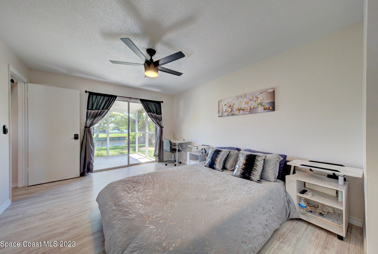 1505 Central Ave, Merritt Island FL 32952-5677 exterior