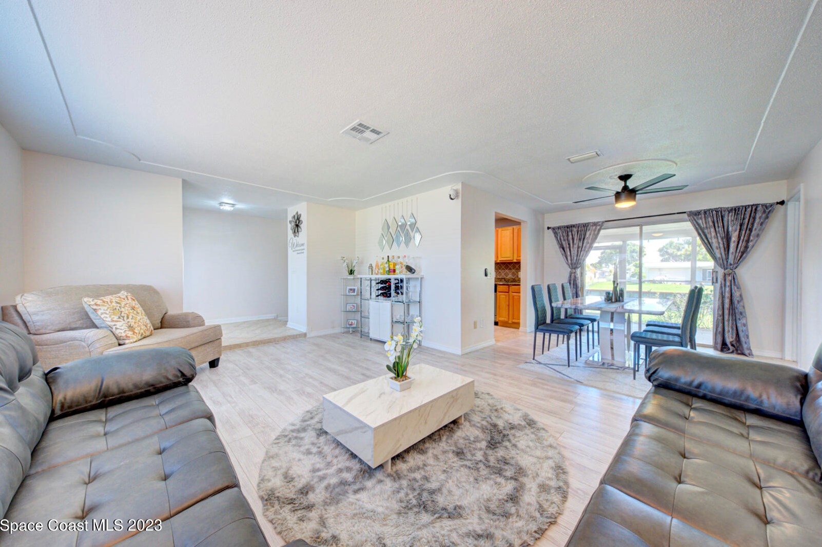 1505 Central Ave, Merritt Island FL 32952-5677 exterior