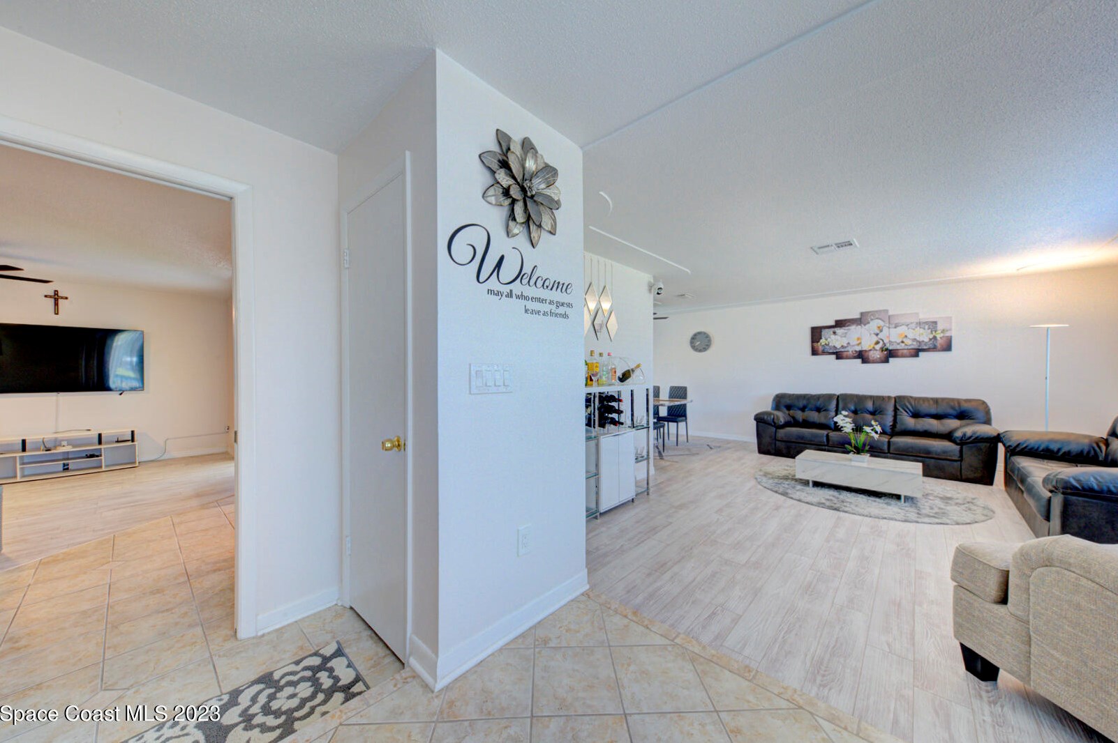 1505 Central Ave, Merritt Island FL 32952-5677 exterior