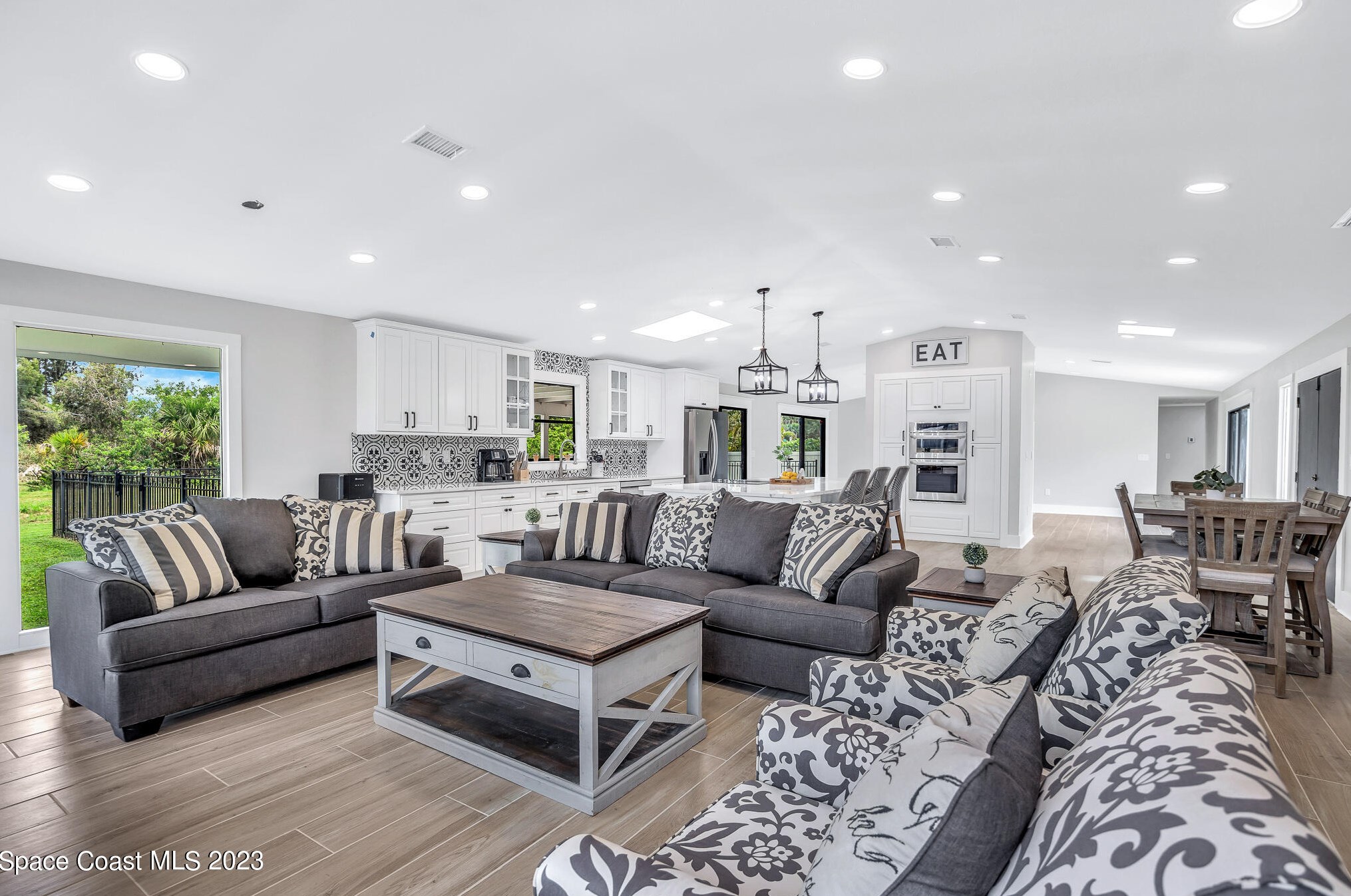 470 Rio Vista Ln, Merritt Island FL  32952-5226 exterior