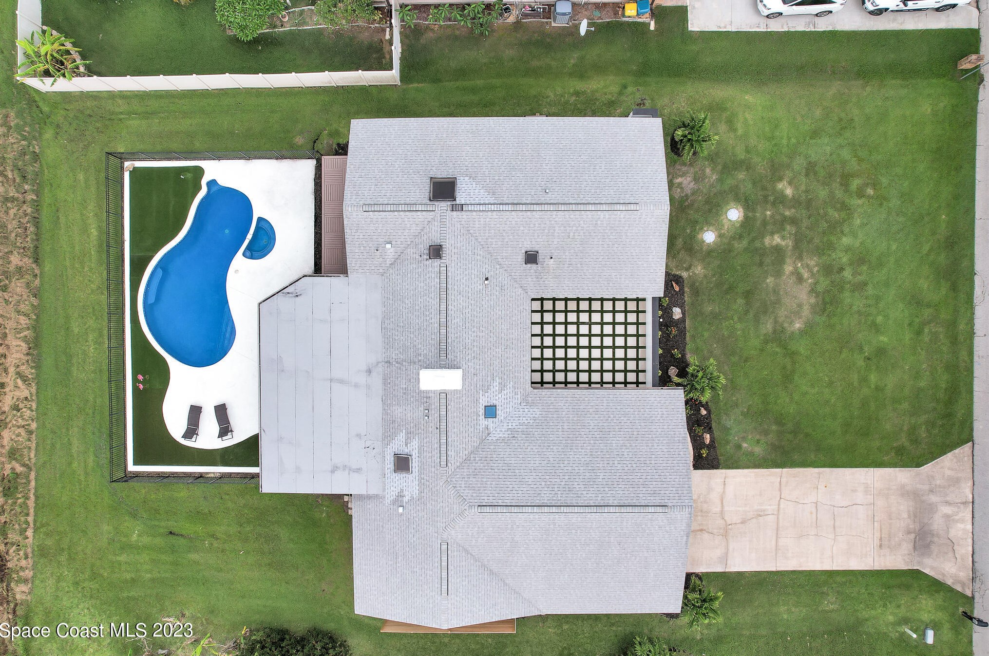 470 Rio Vista Ln, Merritt Island FL  32952-5226 exterior