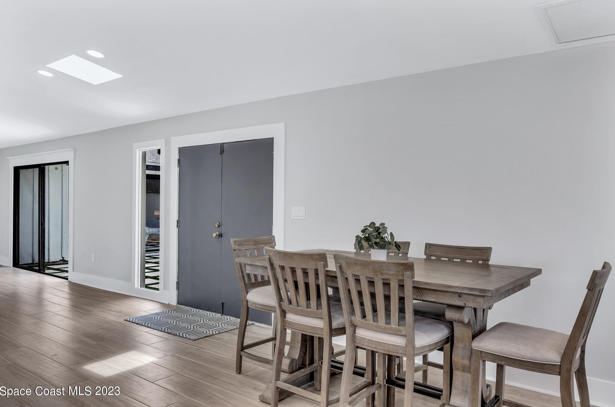 470 Rio Vista Ln, Merritt Island FL  32952-5226 exterior