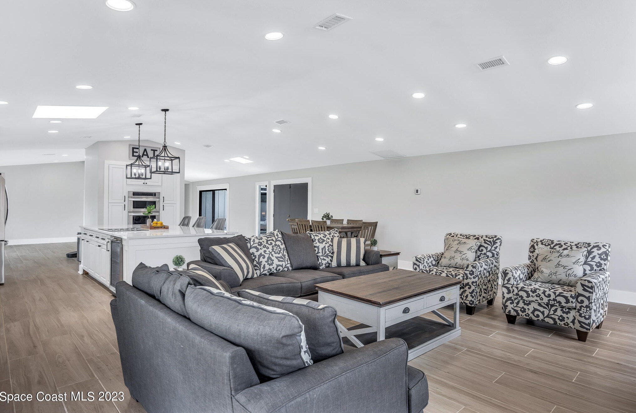 470 Rio Vista Ln, Merritt Island FL  32952-5226 exterior