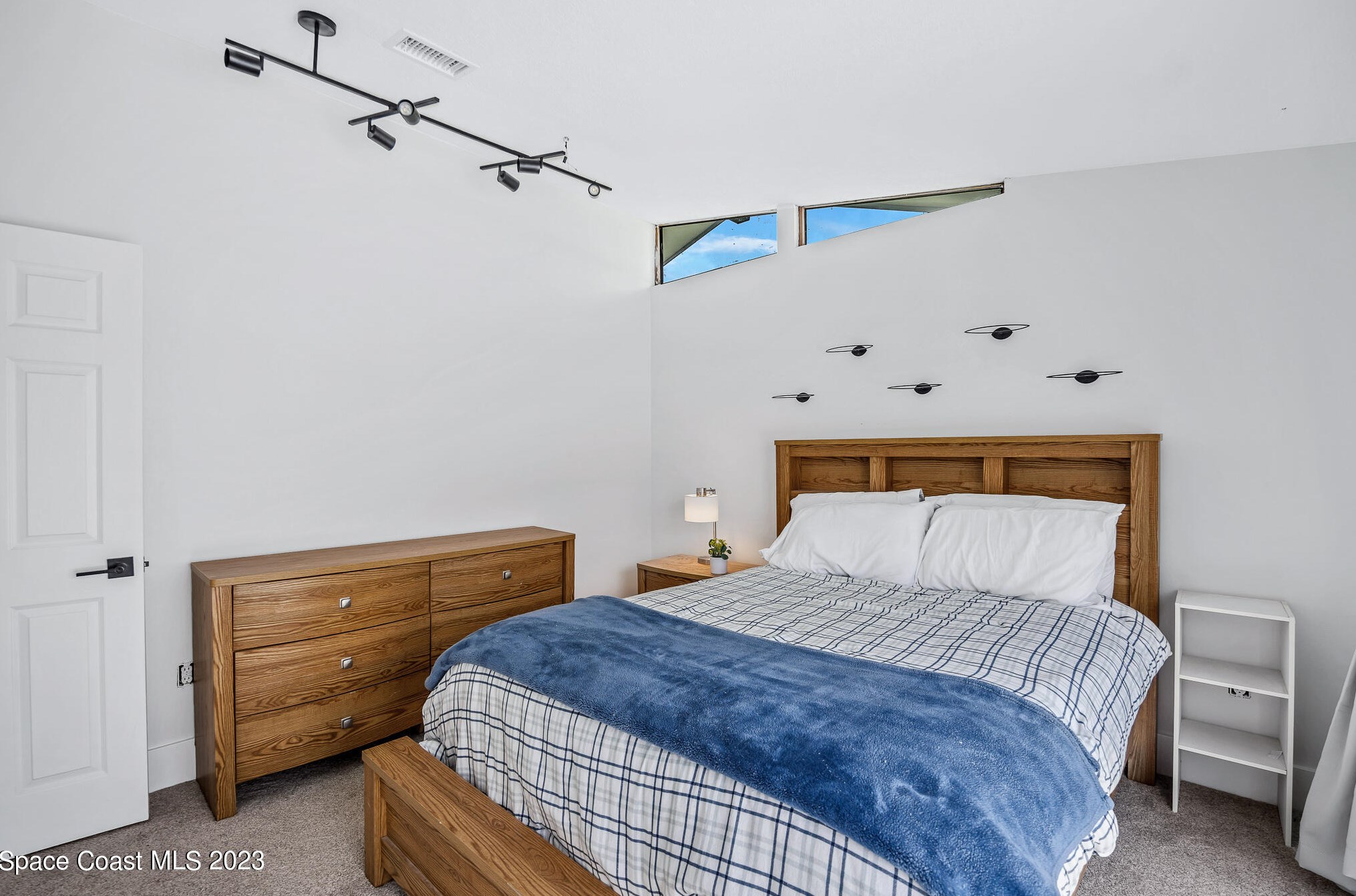 470 Rio Vista Ln, Merritt Island FL  32952-5226 exterior