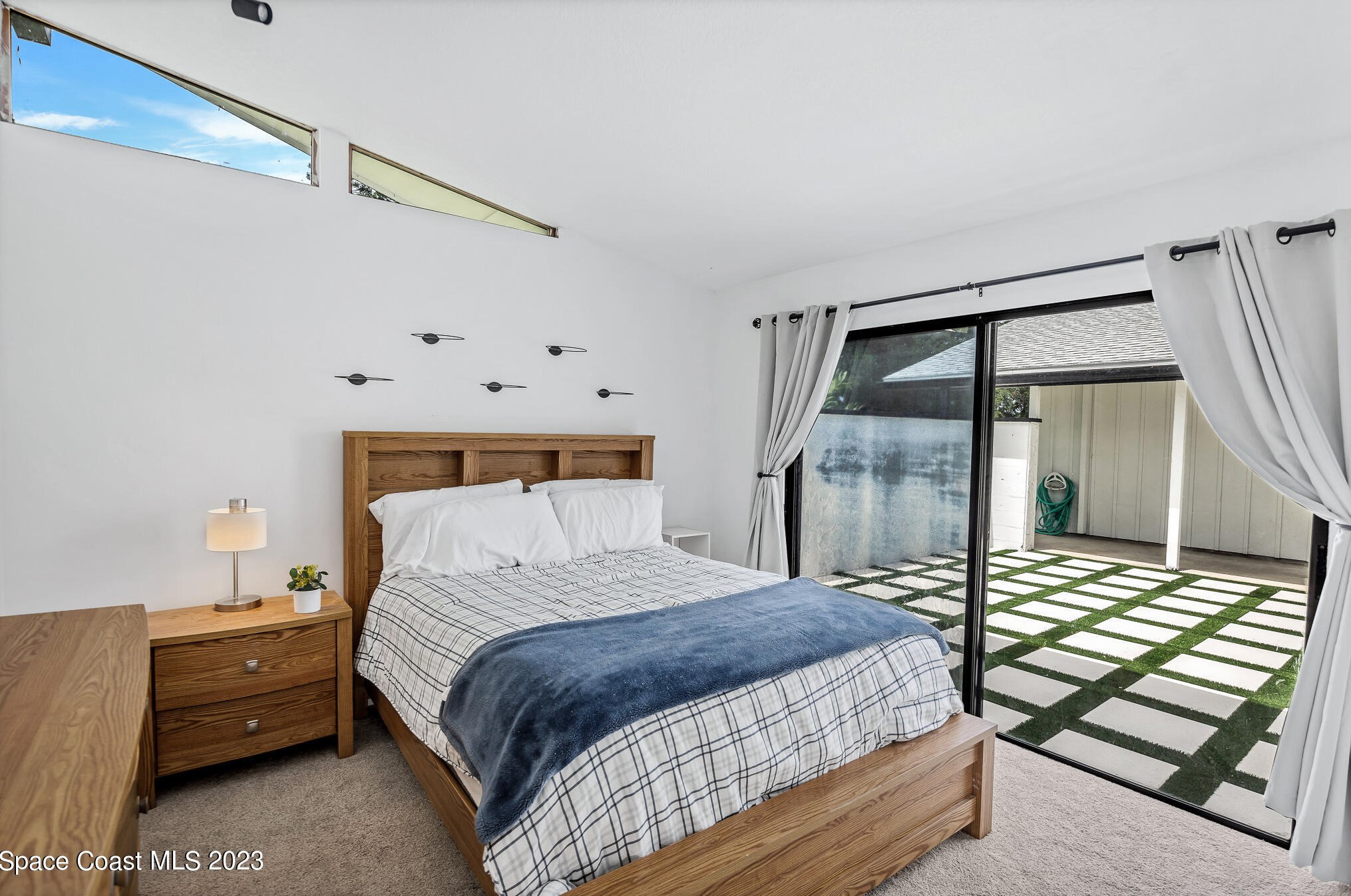 470 Rio Vista Ln, Merritt Island FL  32952-5226 exterior