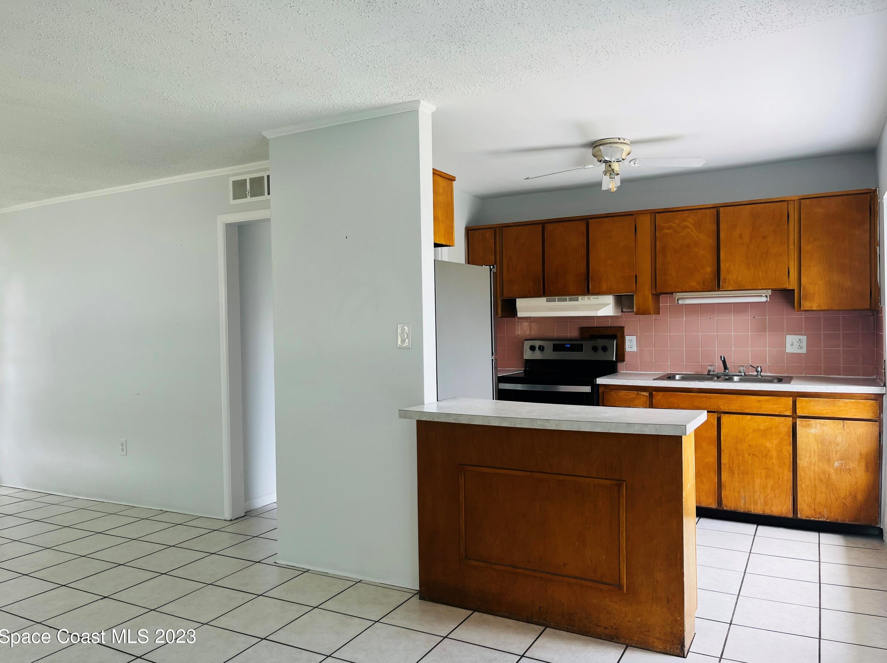 105 Needle Blvd, Merritt Island, FL 32953