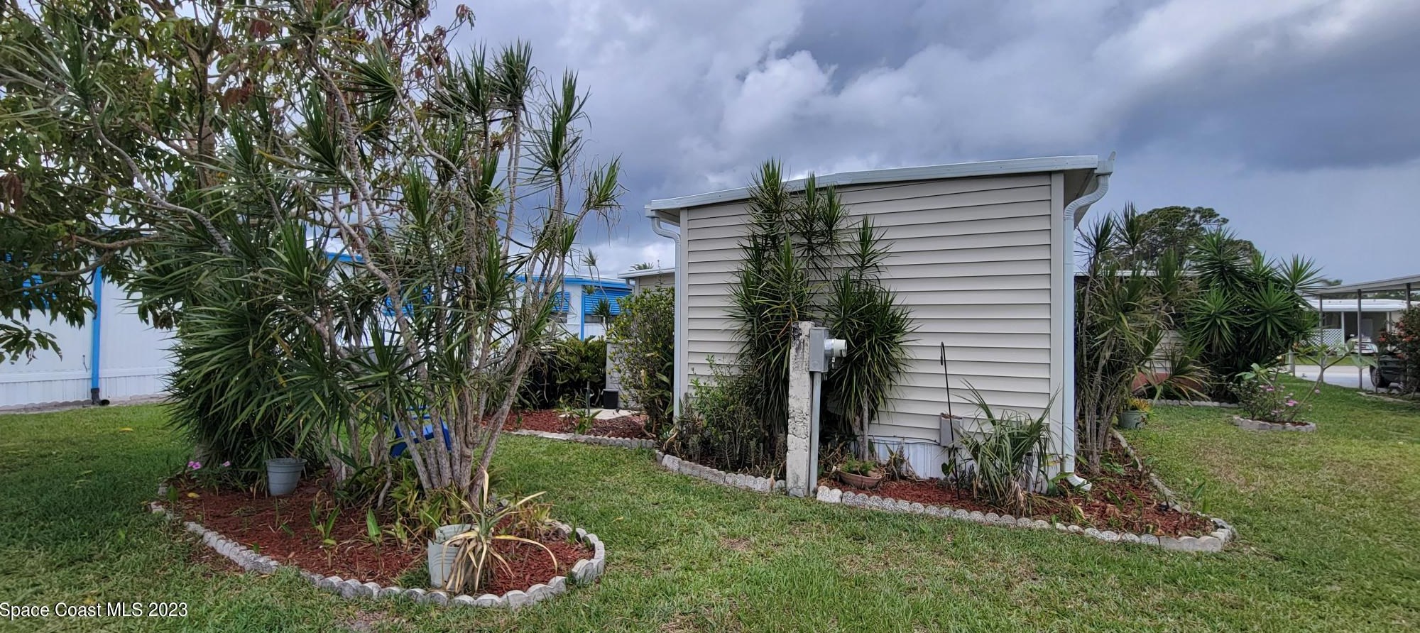 231 Blossom Ln, Melbourne FL  32907-2161 exterior