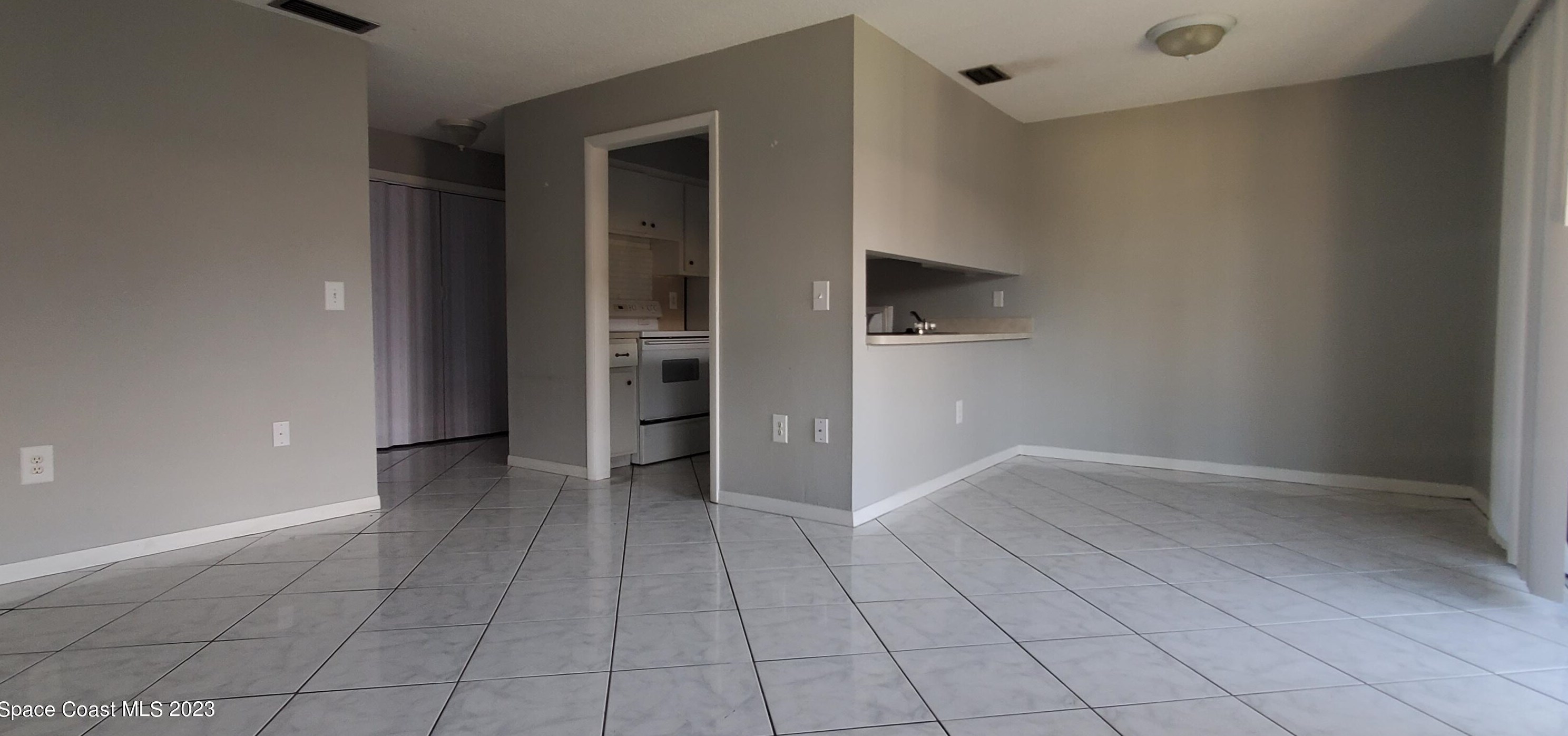227 San Paulo Cir, Melbourne, FL 32904-4089