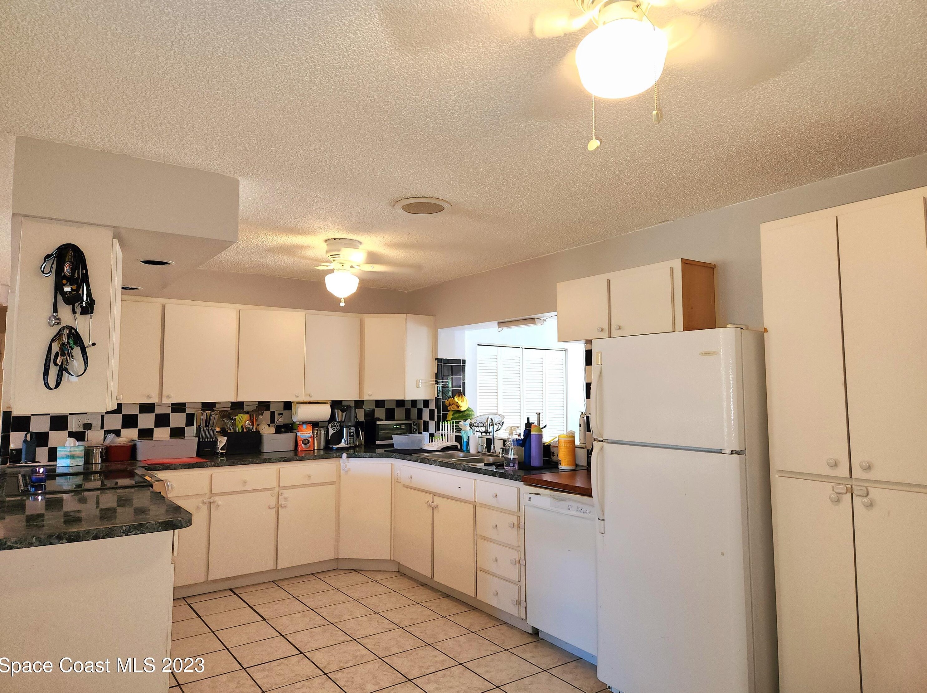 1600 Glen Haven Dr, Merritt Island, FL 32952