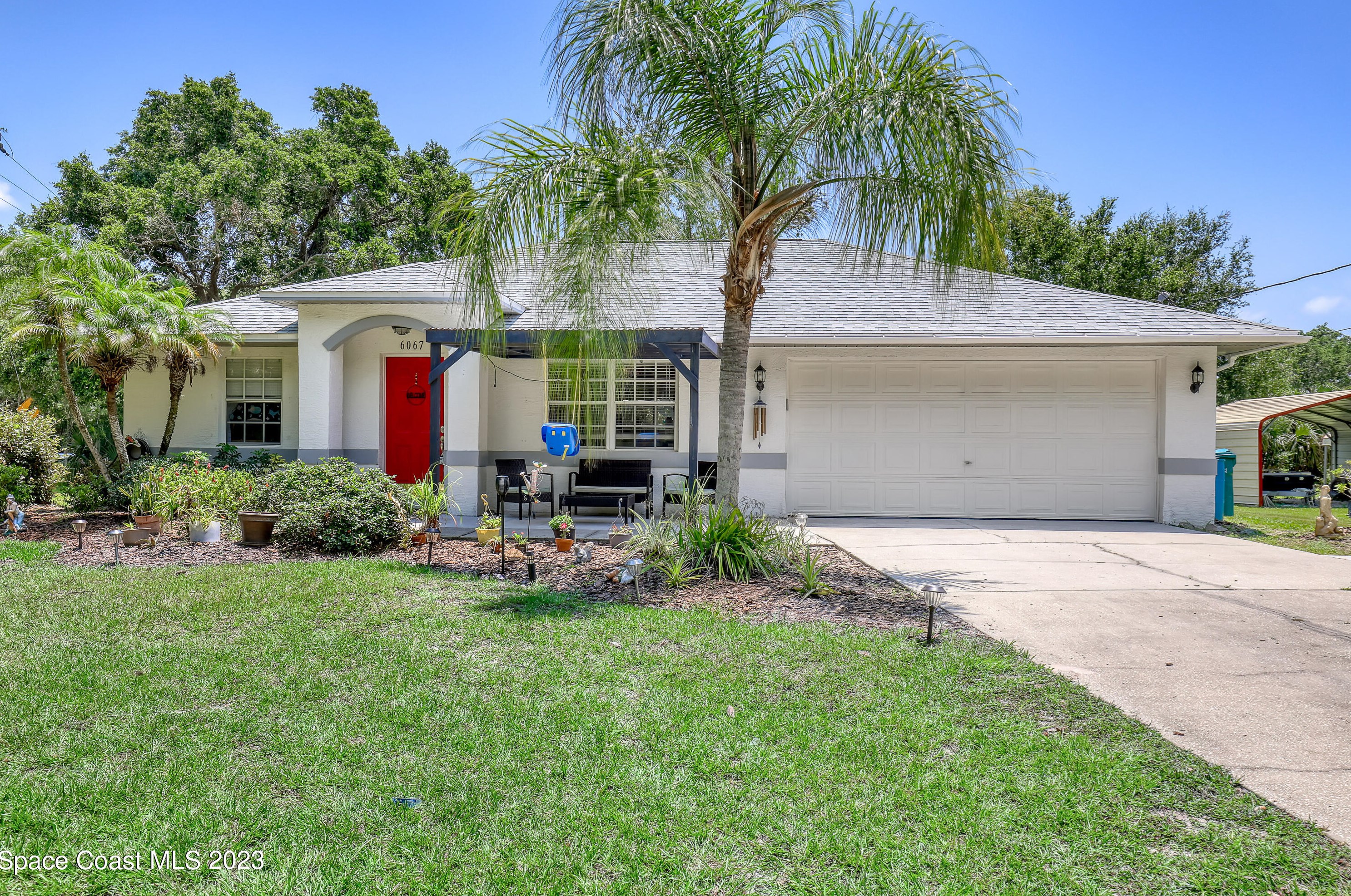 6067 Oak St, Mims, FL 32754