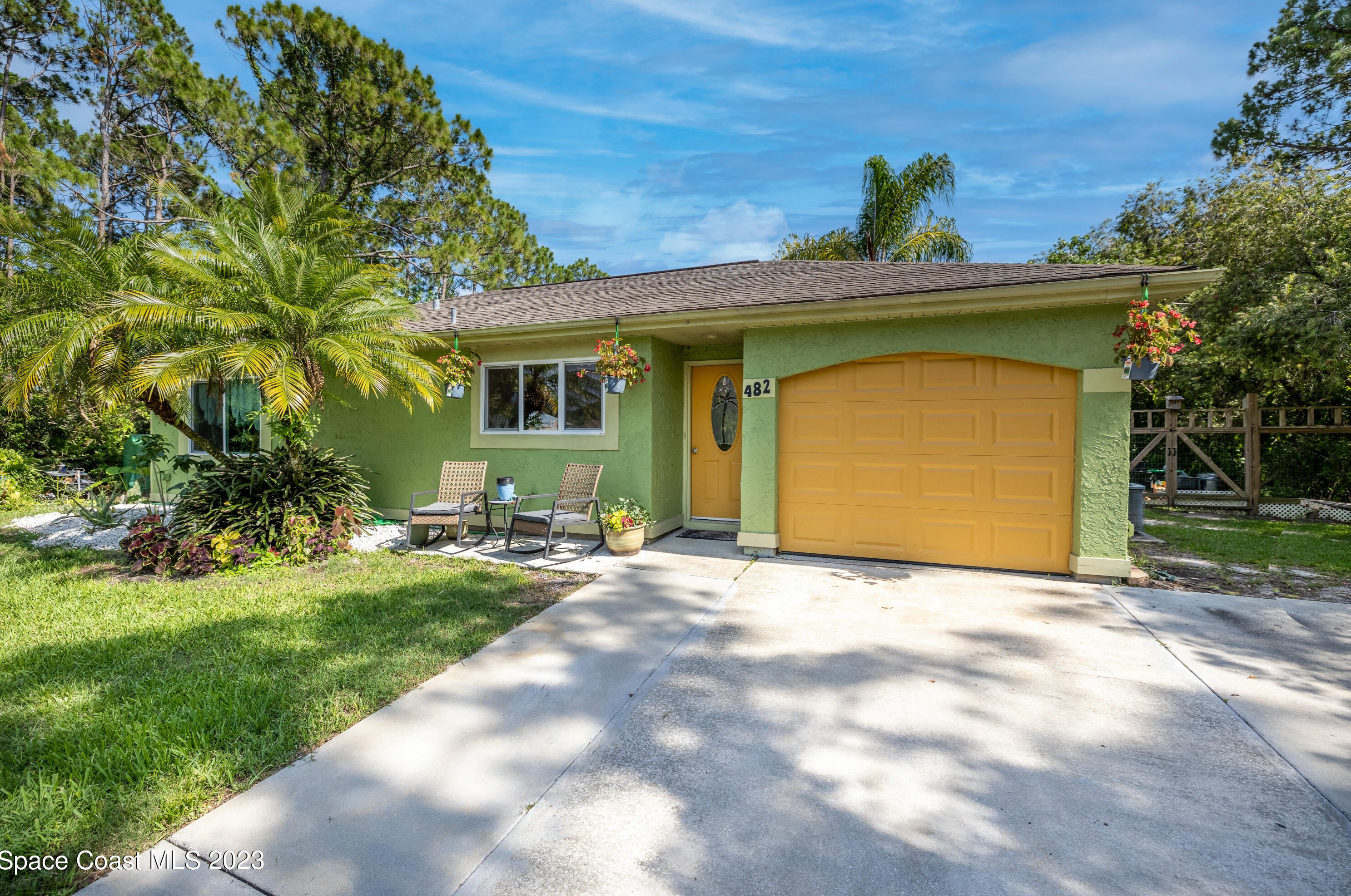 482 Scodella St, Melbourne, FL 32908-1709