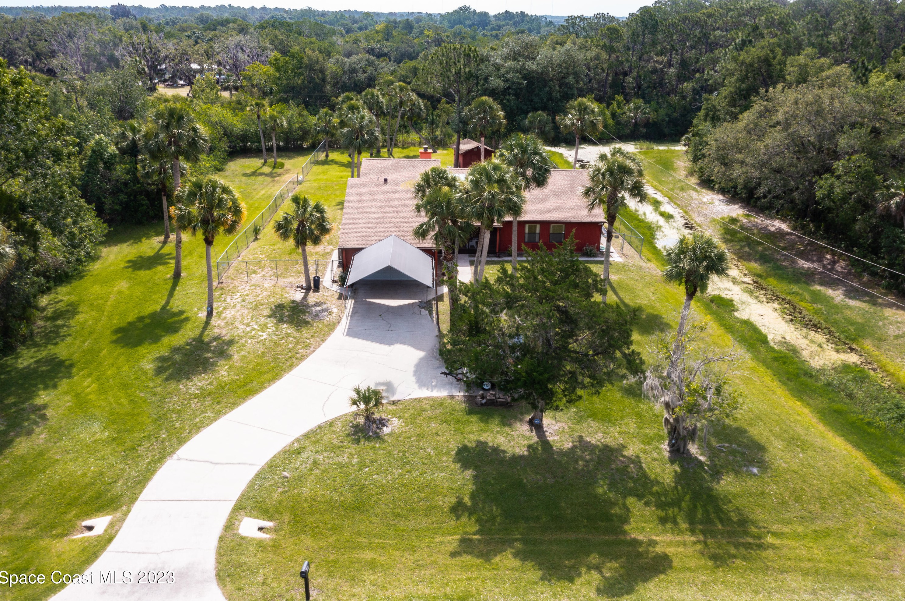 2451 Sweetwater Ct, Mims, FL 32754