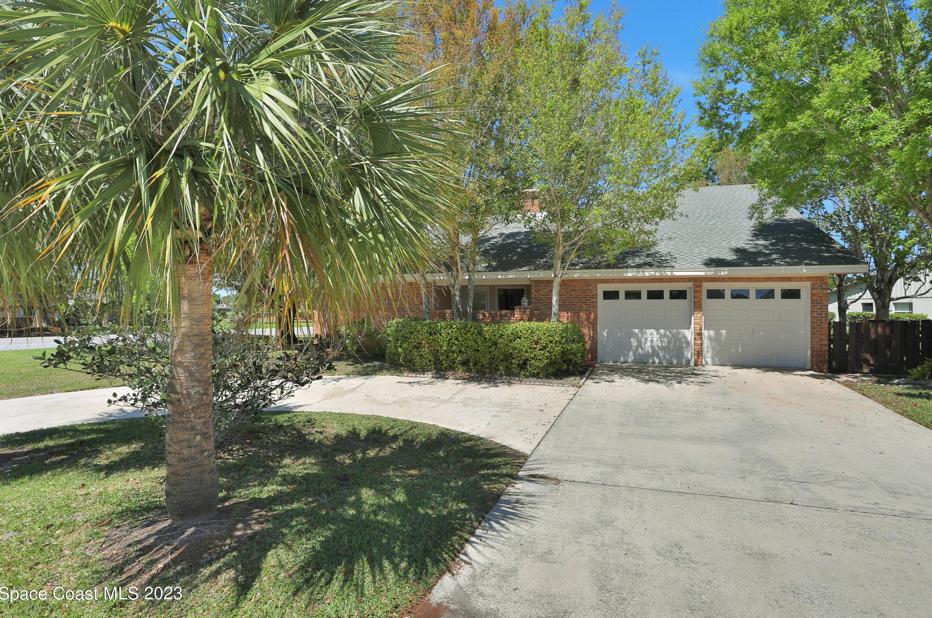 656 Doral Ln, Melbourne, FL 32940