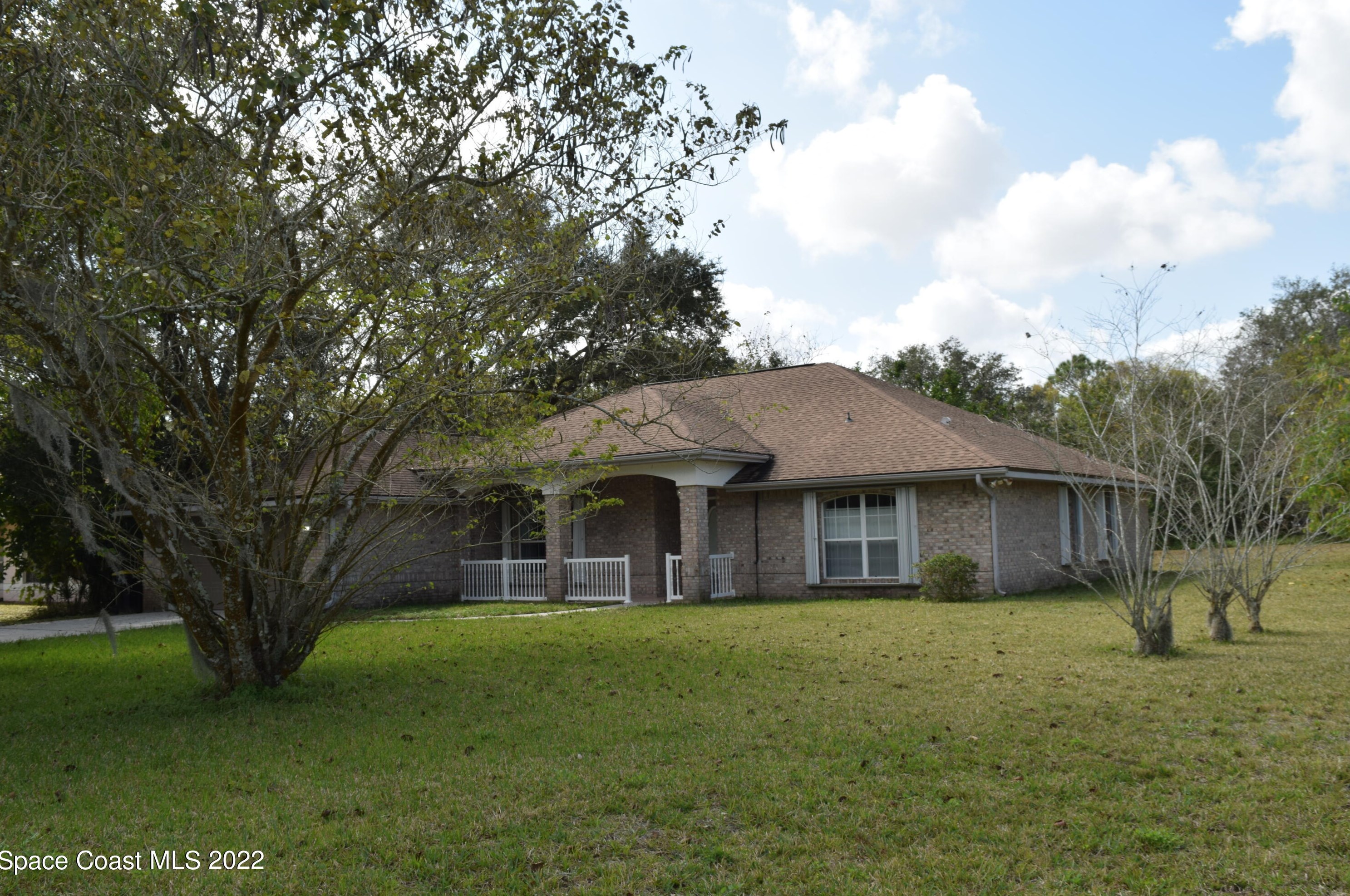 710 Riviera Dr Ne, Melbourne, FL 32905