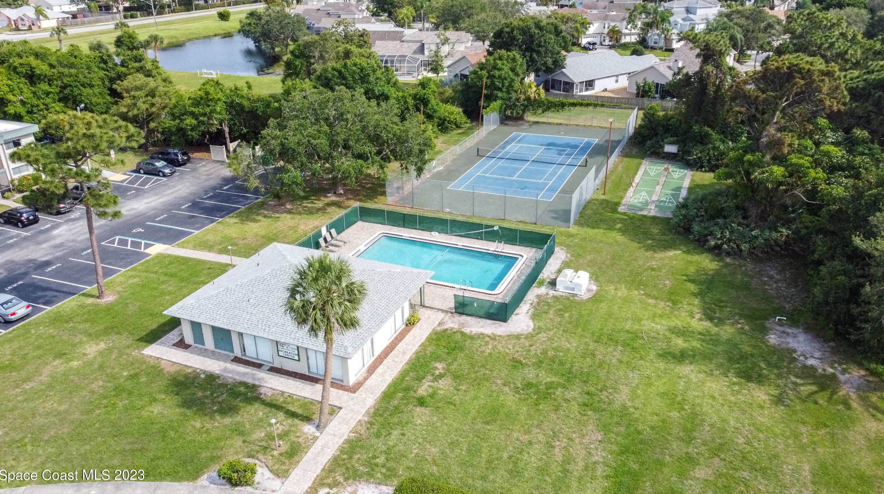 2975 Thrush Dr, Melbourne, FL 32935-4571