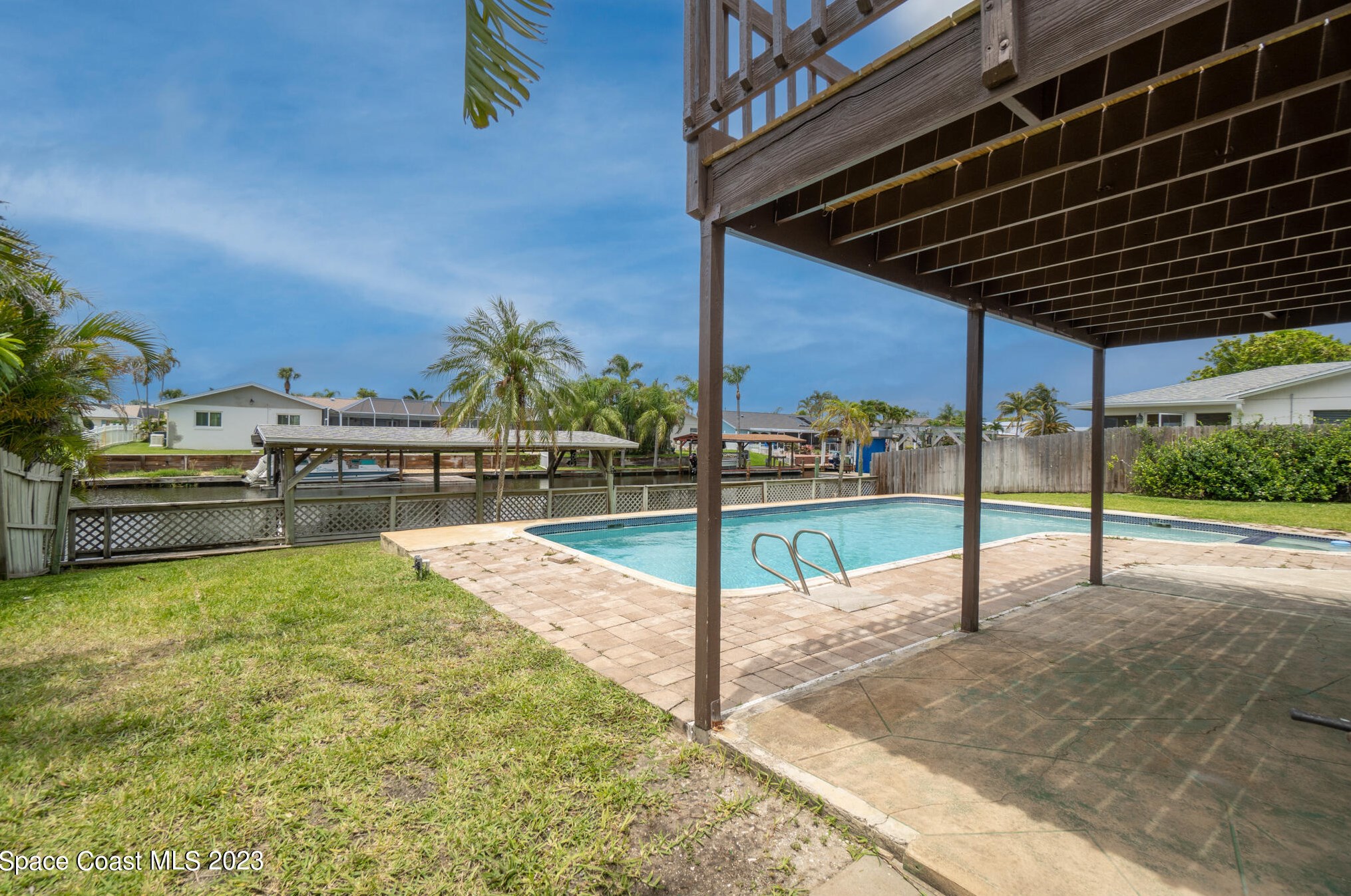 1500 Central Ave, Merritt Island FL 32952-5676 exterior