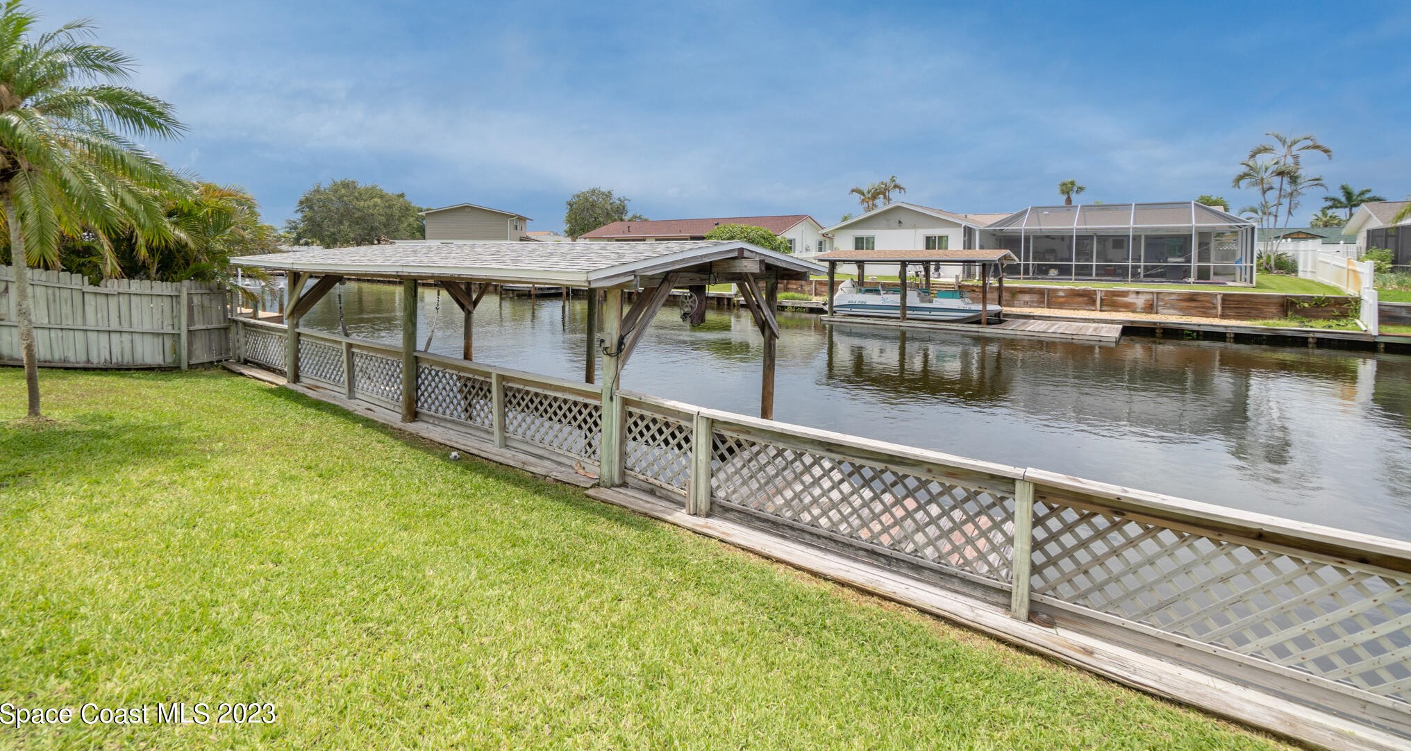 1500 Central Ave, Merritt Island FL 32952-5676 exterior