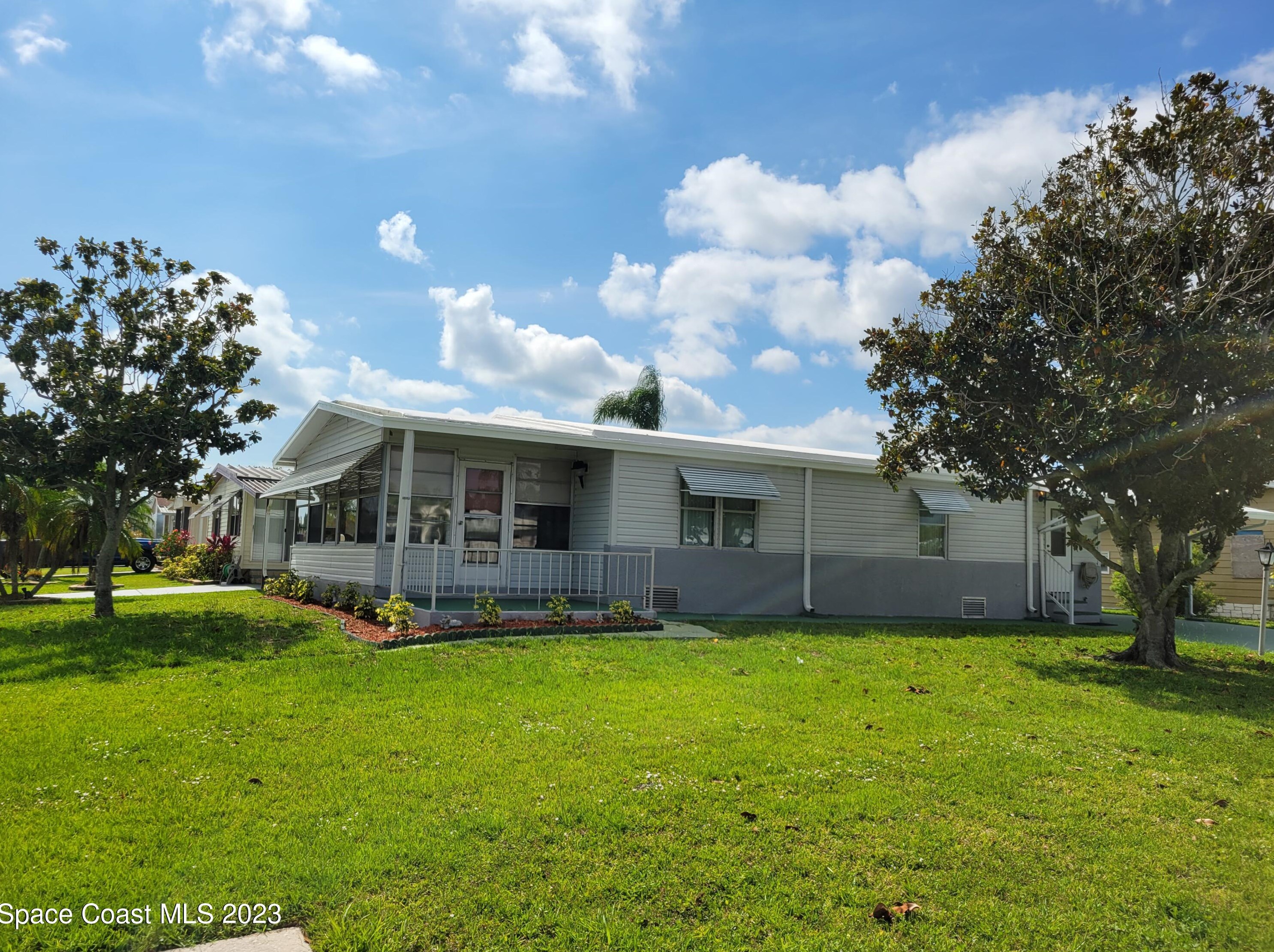 1491 Barberry St, Sebastian, FL 32976
