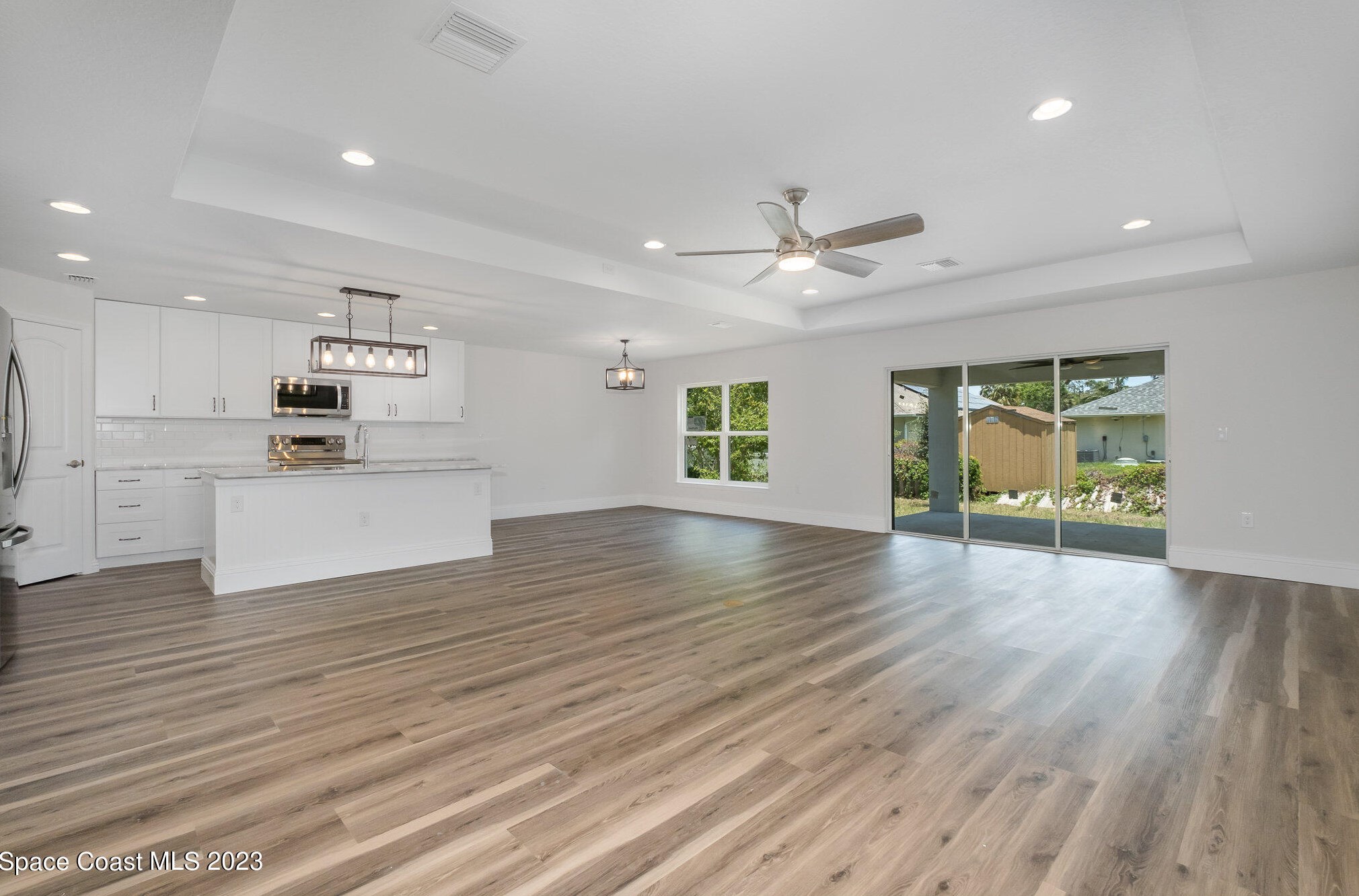 2255 Michigan St, Melbourne, FL 32904-6130