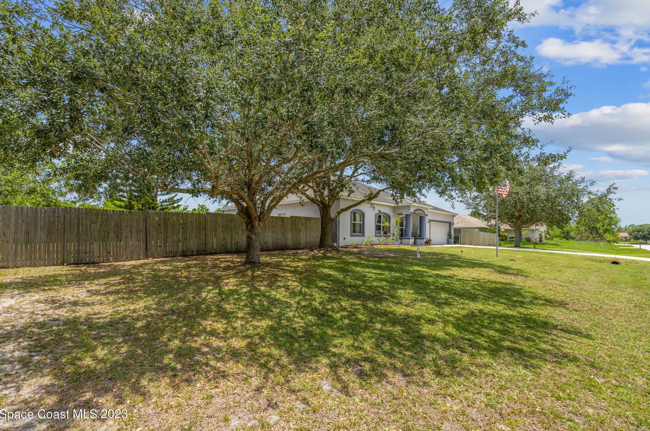 1148 Torrington St, Melbourne, FL 32909-7333