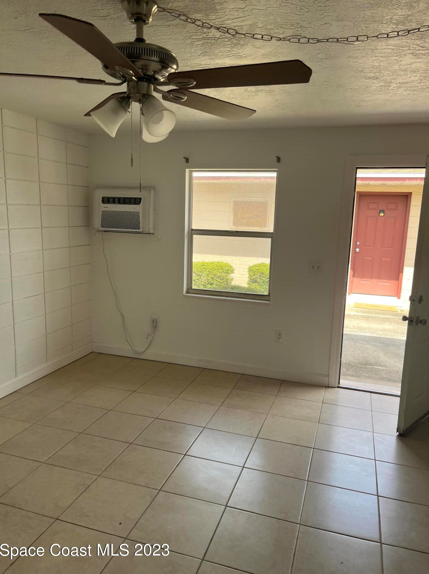20 Ella St #a, Melbourne, FL 32935