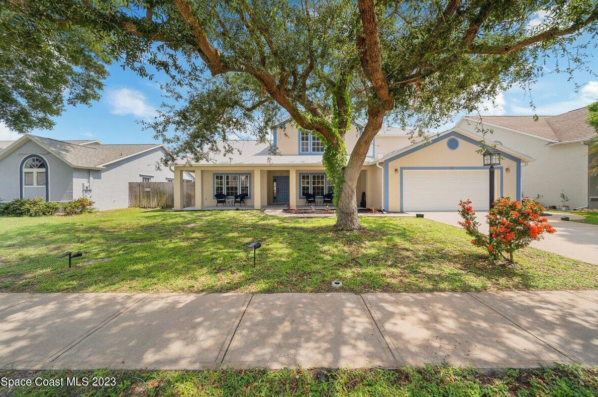 2643 Lowell Cir, Melbourne, FL 32935