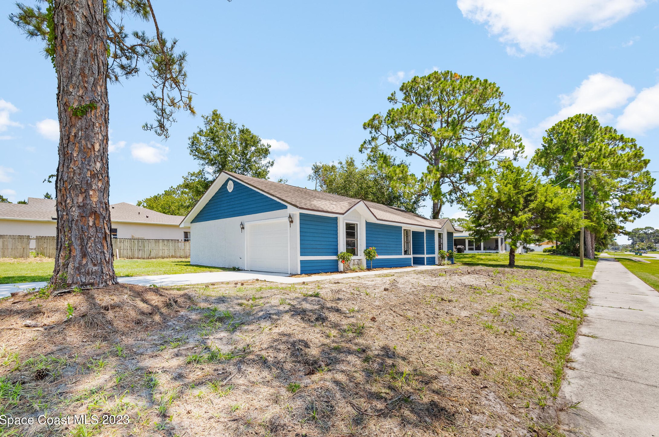 6615 Golfview Ave, Cocoa, FL 32927