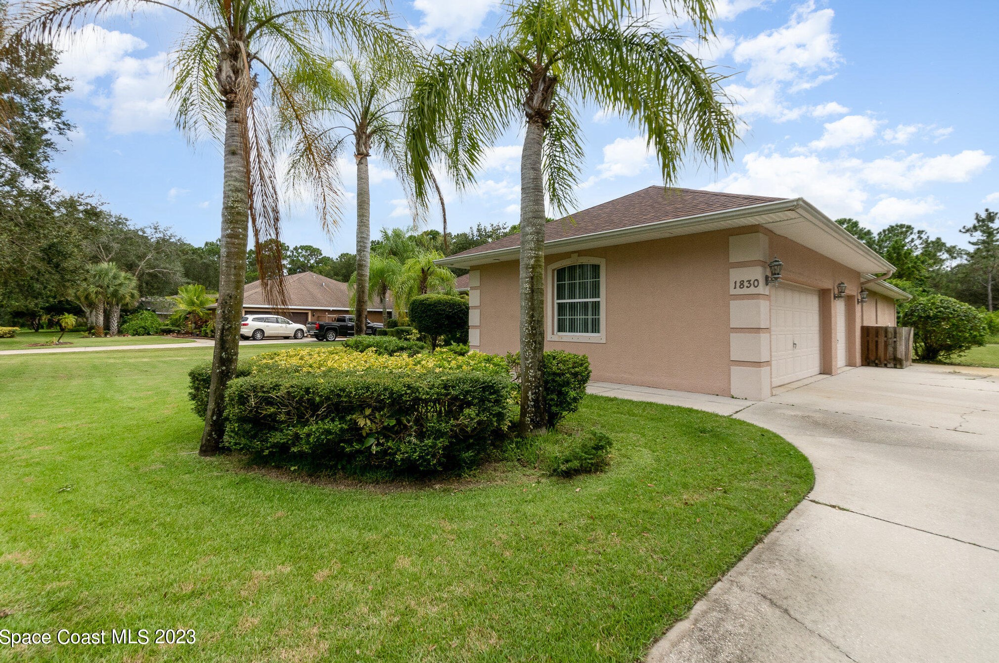 1830 Amberwood Dr, Melbourne, FL 32909-2301