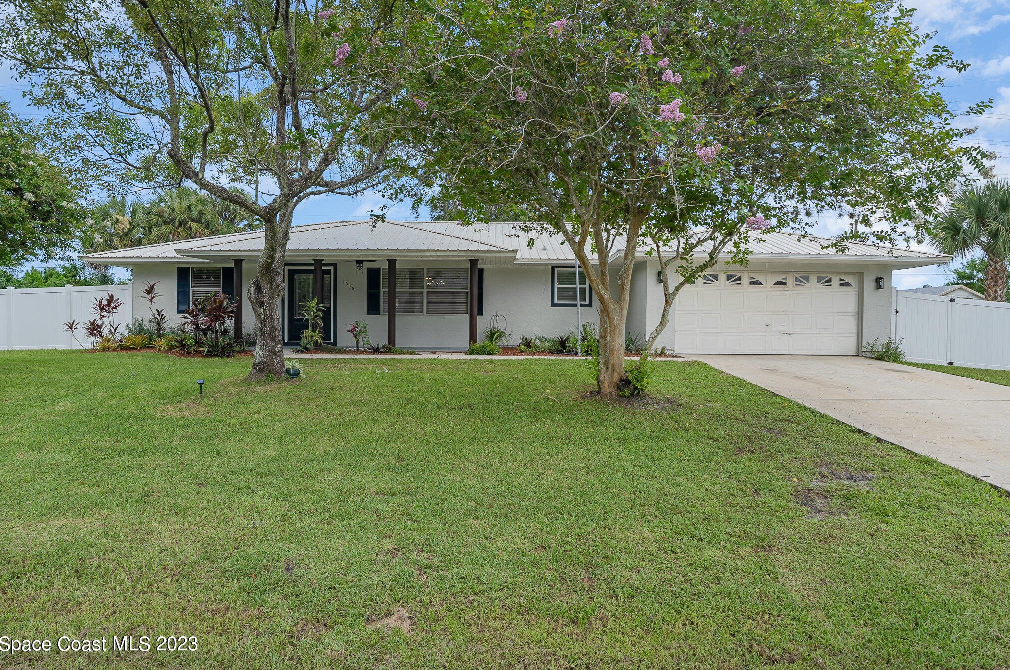 1516 Hayworth Cir, Melbourne, FL 32907-8714