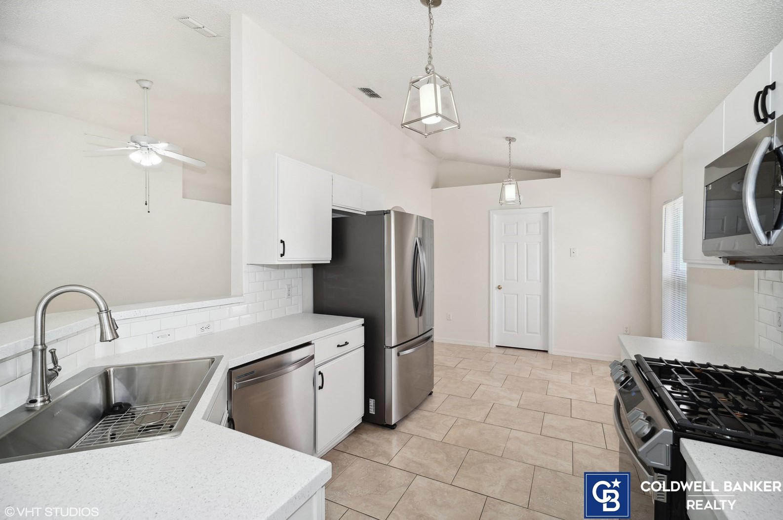 1275 White Oak Cir, Melbourne, FL 32934-7289