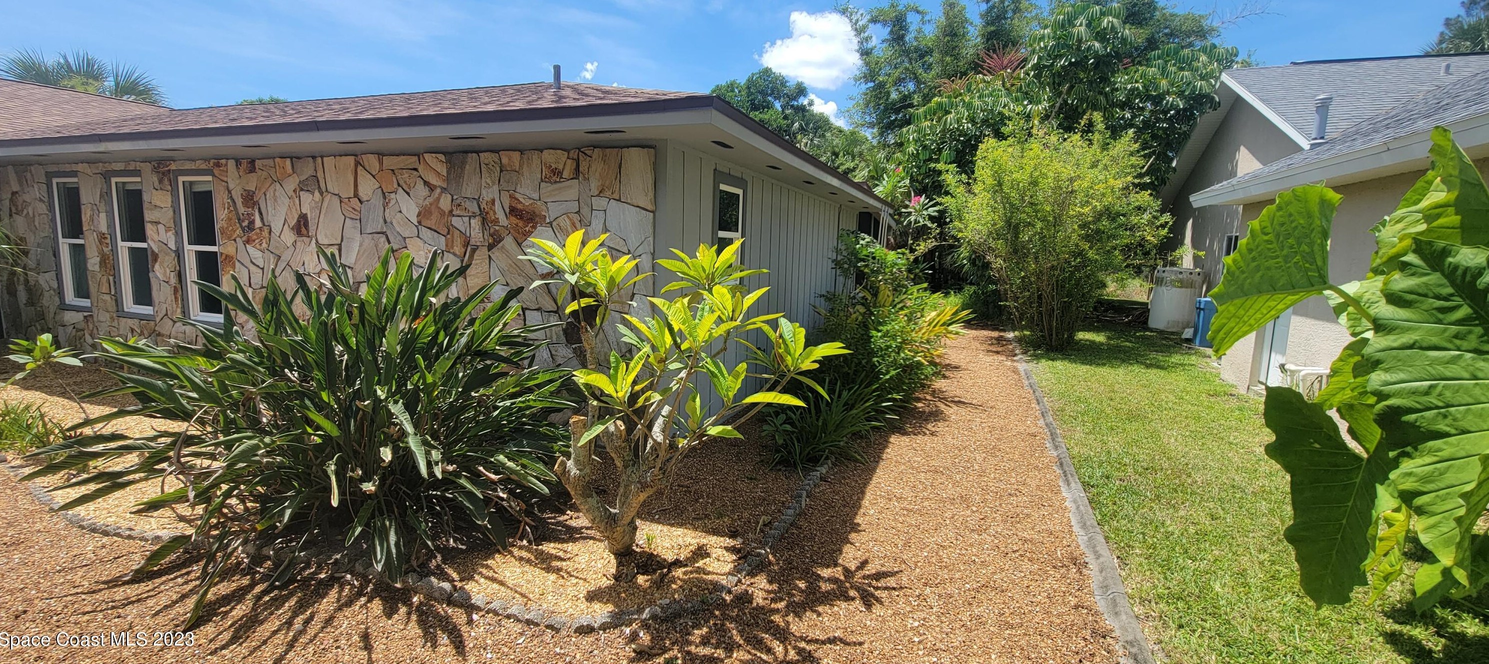 103 Carmen St, Melbourne, FL 32951