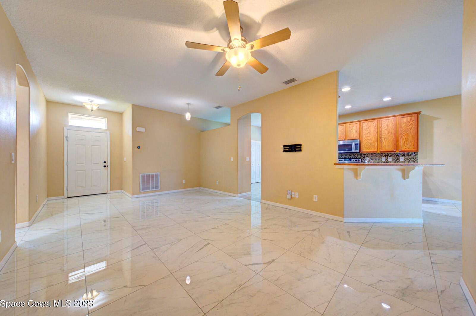 1658 Maeve Cir, Melbourne, FL 32904