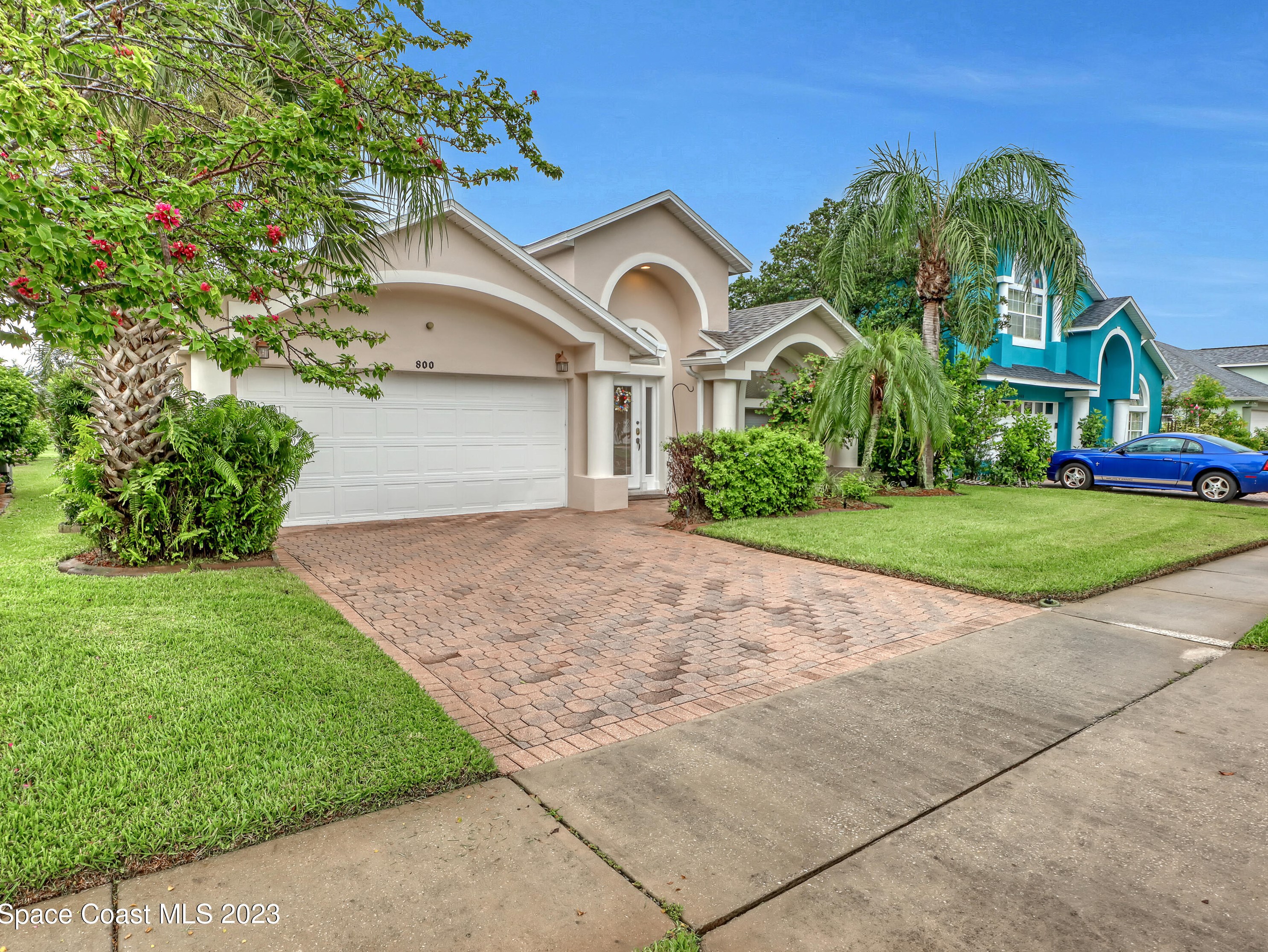 800 Sunset Lakes Dr, Merritt Island, FL 32953-8061