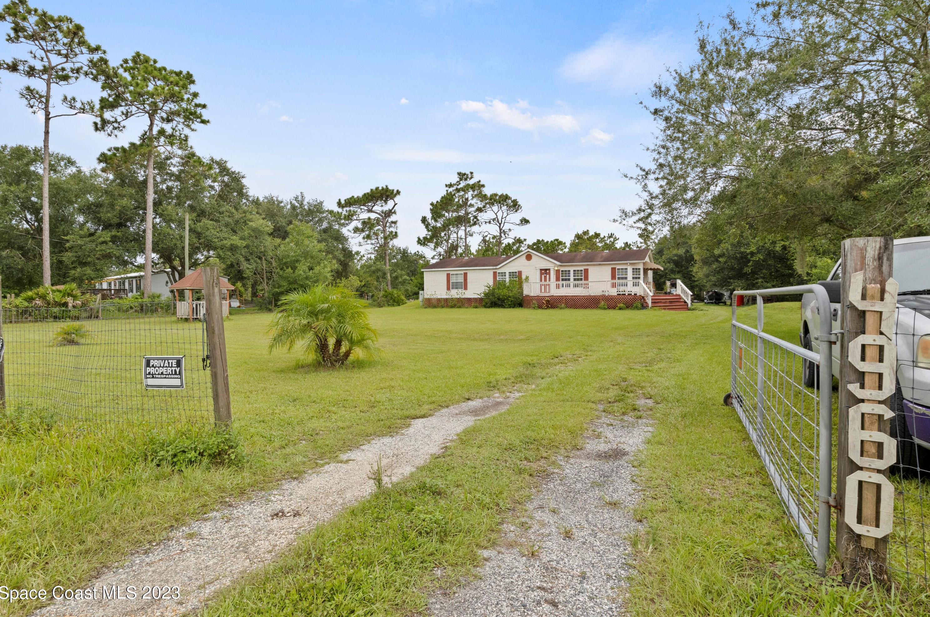 4960 Topeka Ave, Saint Cloud, FL 34773-9168