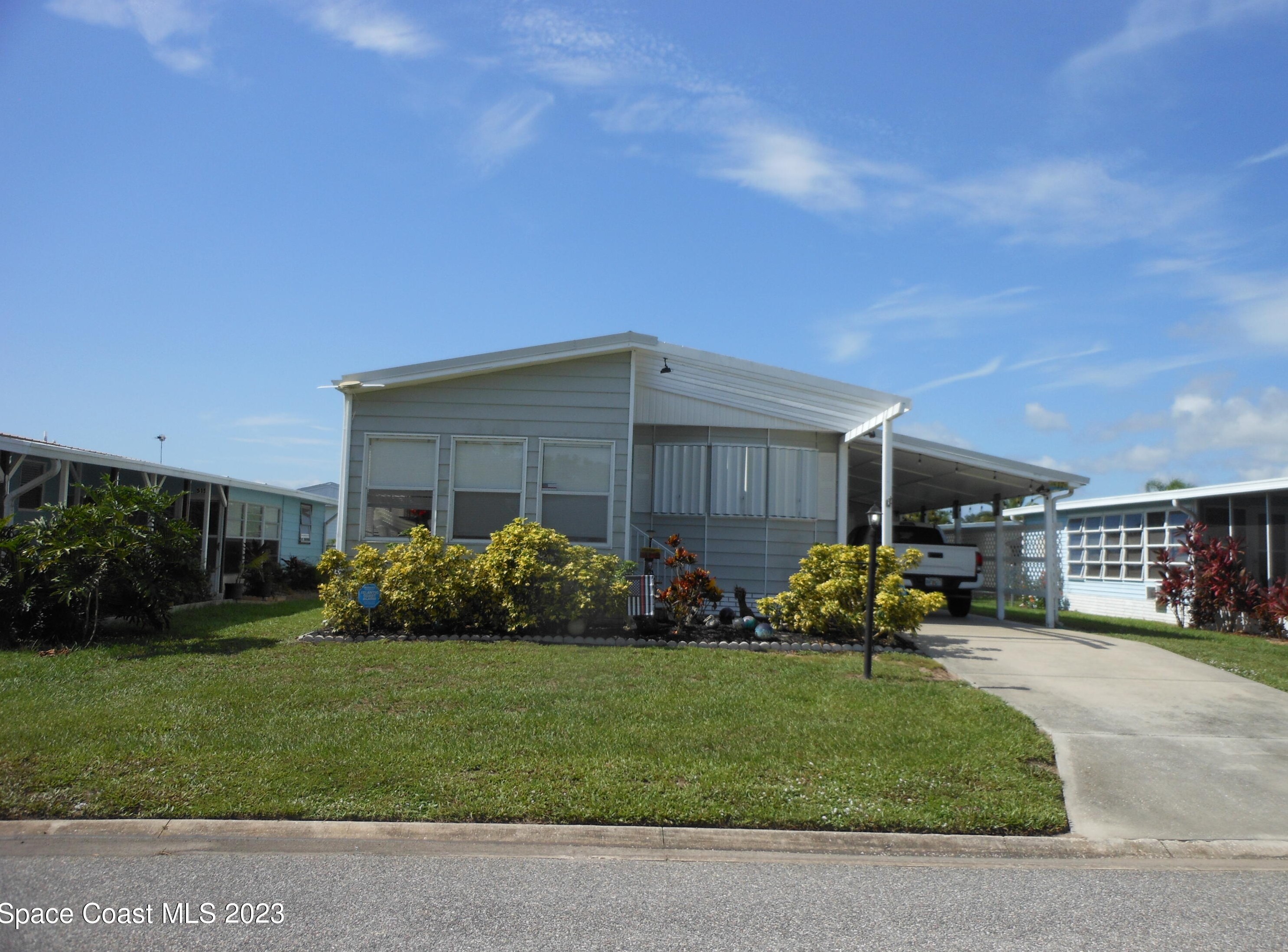 517 Seagull Dr, Sebastian, FL 32976