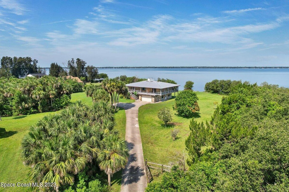 4445 N Tropical Trail, Merritt Island, FL 32953
