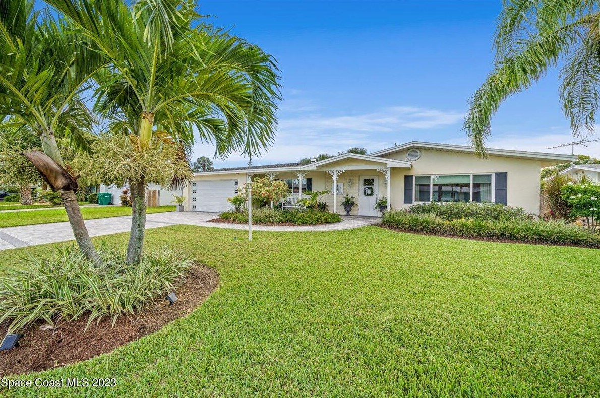 213 Micanopy Ct, Melbourne, FL 32937-3532